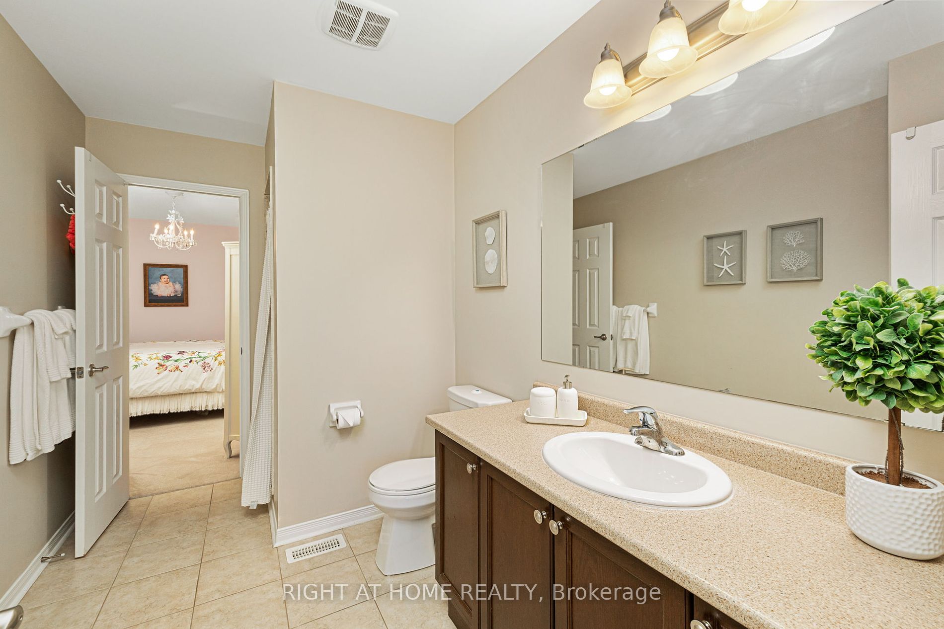 161 Niagara Tr