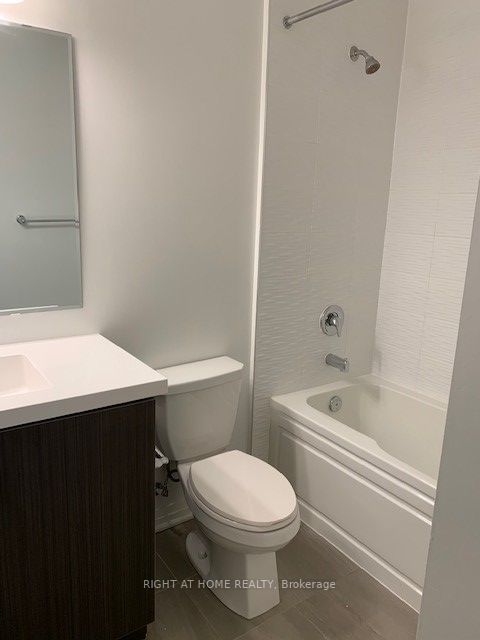 1105 Leger Way 428