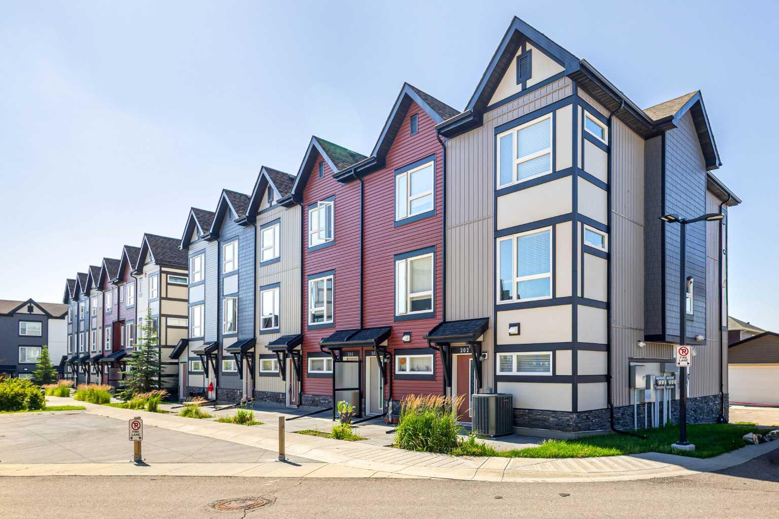 11 Evanscrest Mews NW 208
