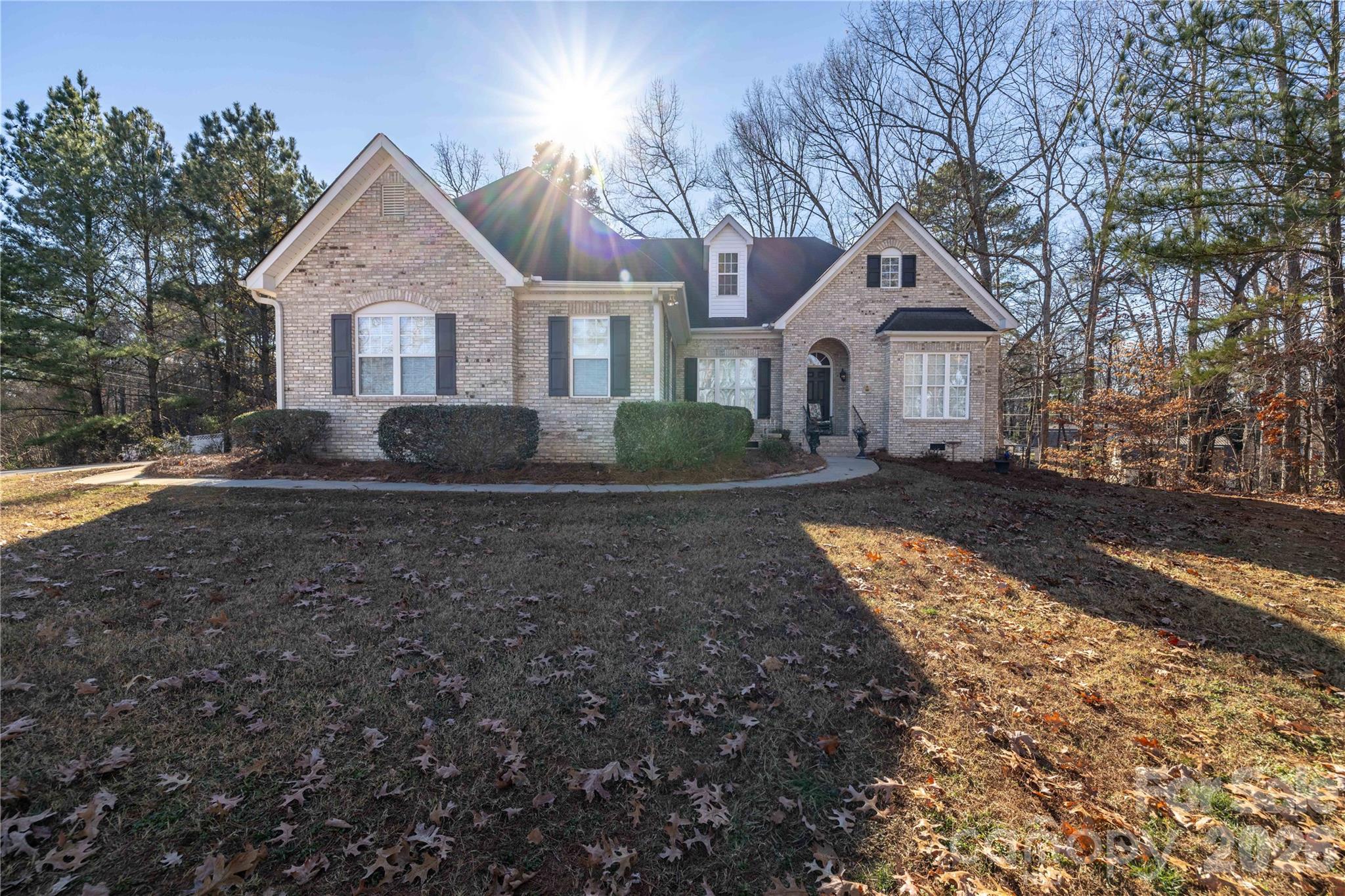 10806 Willow Oak Road