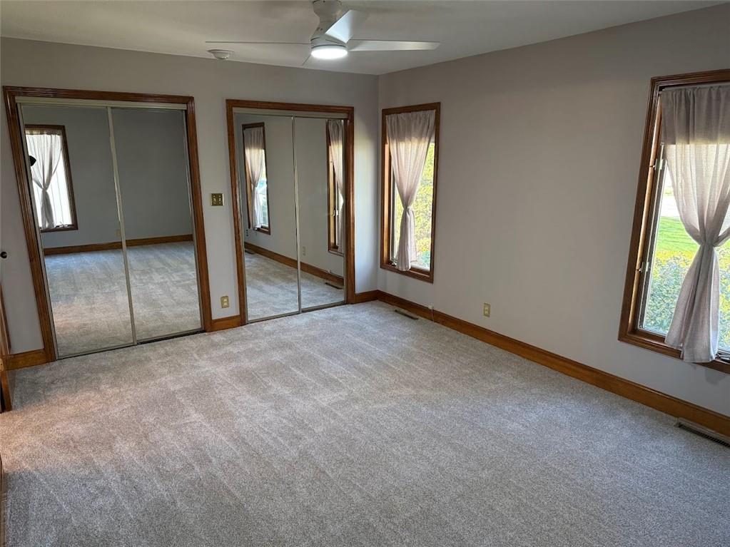 3707 NE 49th Terrace