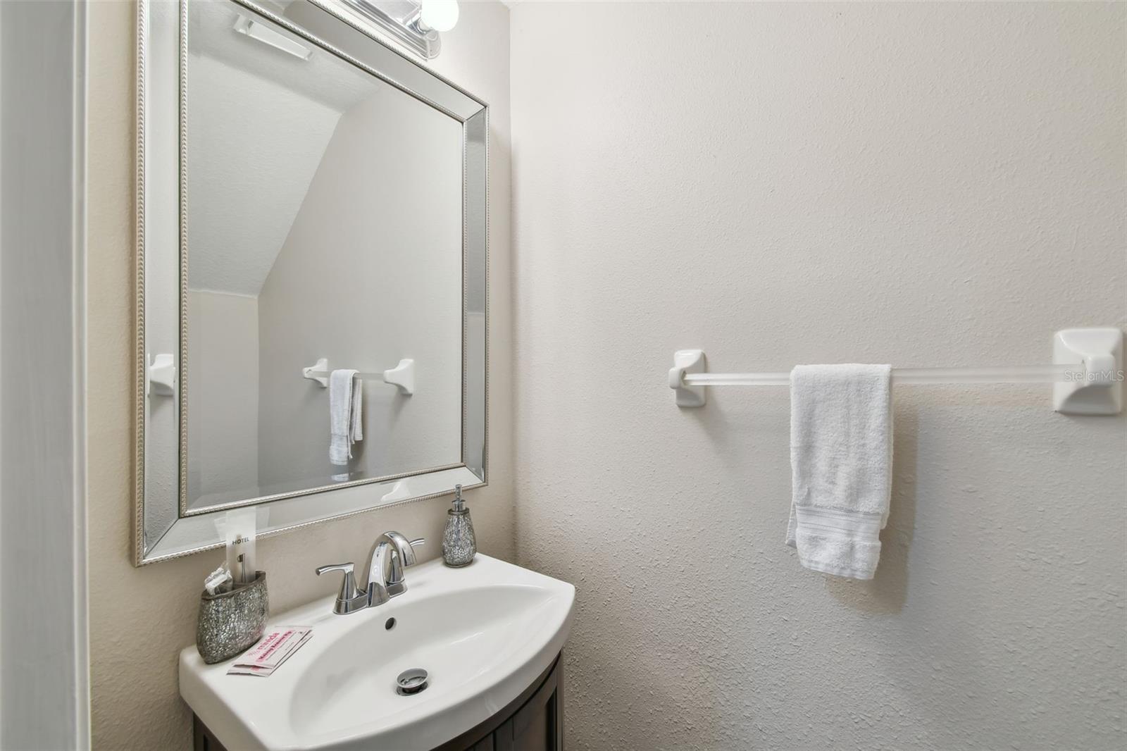 3174 Bayshore Oaks Drive