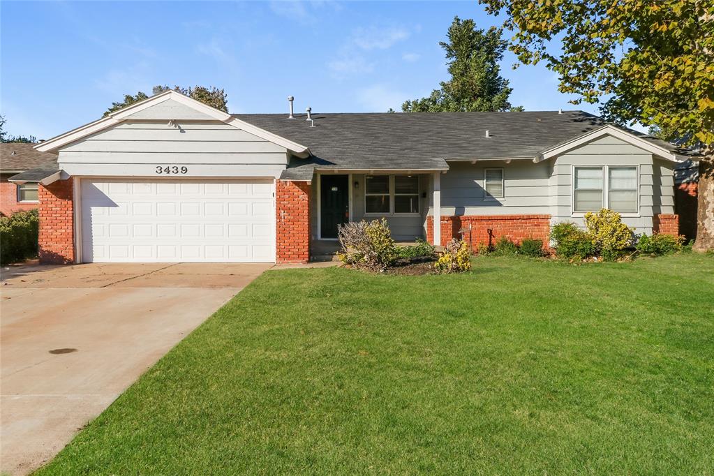 Welcome to your dream home! Step inside this pet-friendly home featuring modern finishings and a layout designed with functionality in mind. Enjoy the storage space found in the kitchen and closets as well as the spacious living areas and natural light throughout. Enjoy outdoor living in your yard, perfect for gathering, relaxing, or gardening! Take advantage of the incredible location, nestled in a great neighborhood with access to schools, parks, dining and more. Don't miss a chance to make this house your next home! Beyond the home, experience the ease of our technology-enabled maintenance services, ensuring hassle-free living at your fingertips.