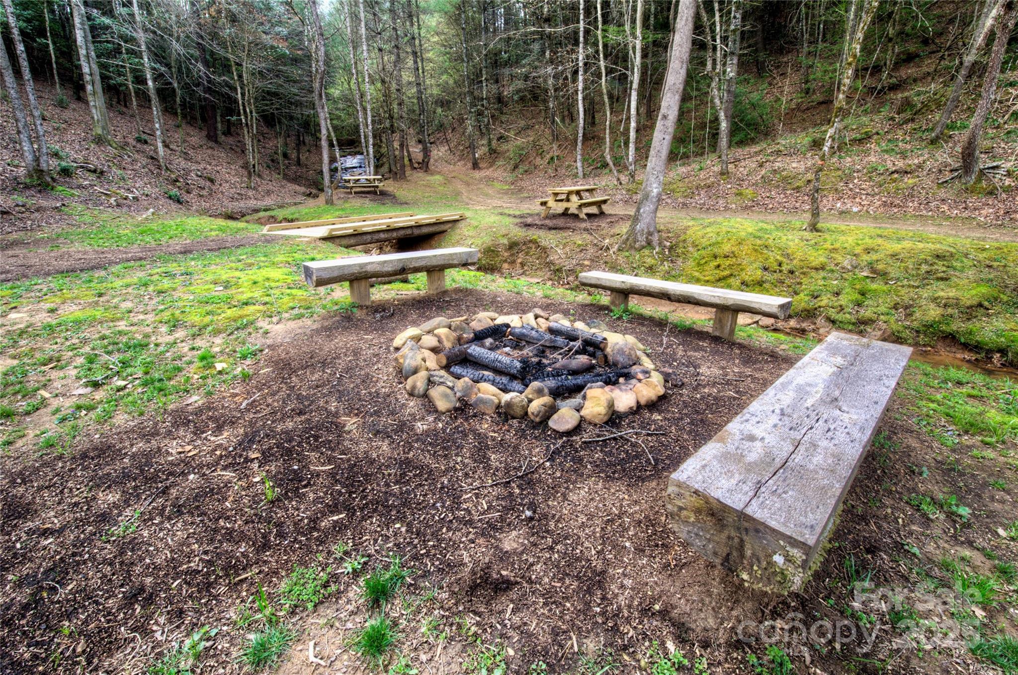 1.62 acres Lot 204B Johns Ridge Parkway Lot 204B