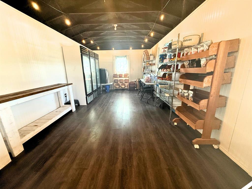 105 N Bonner Avenue 2