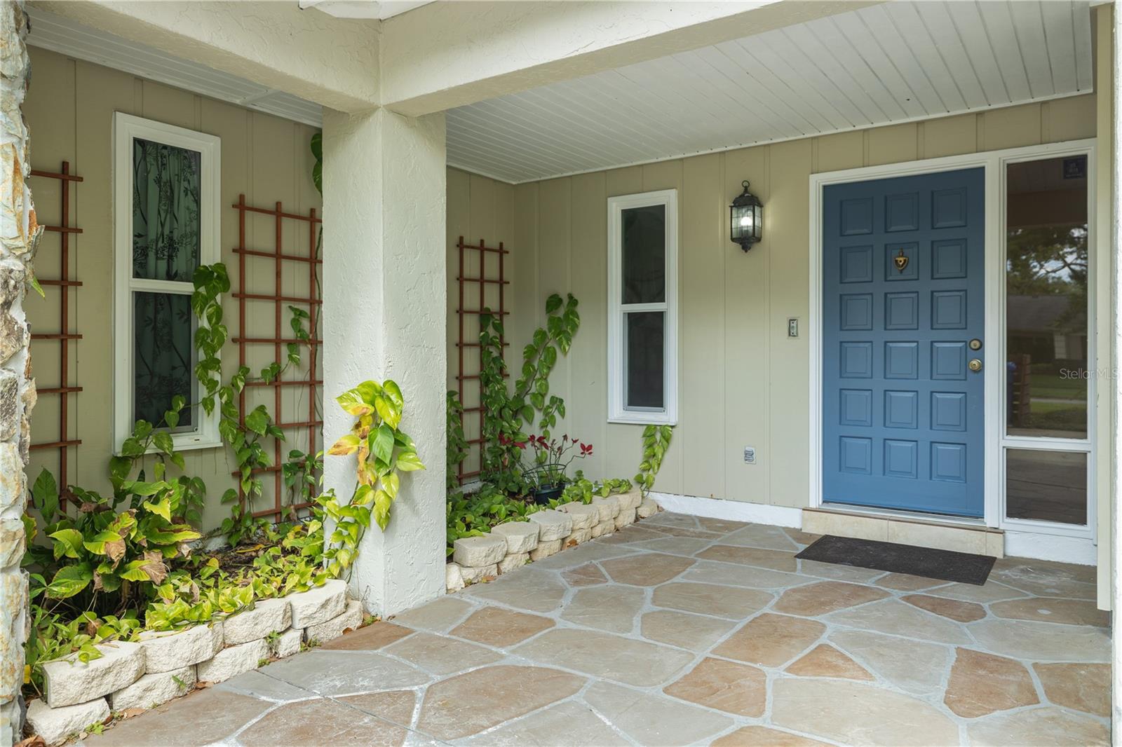 13307 Meadowwood Court
