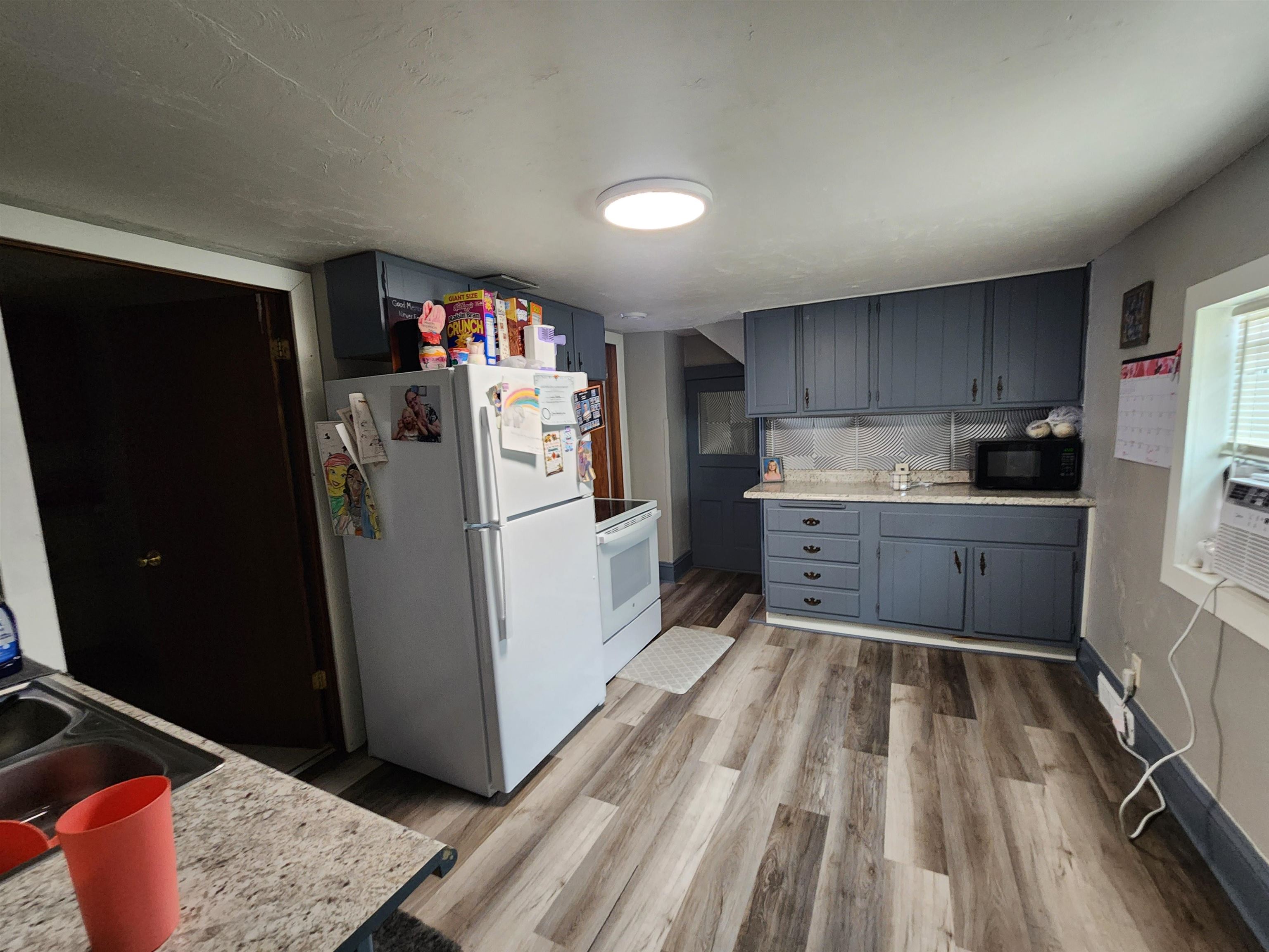 1414 N MAIN Street