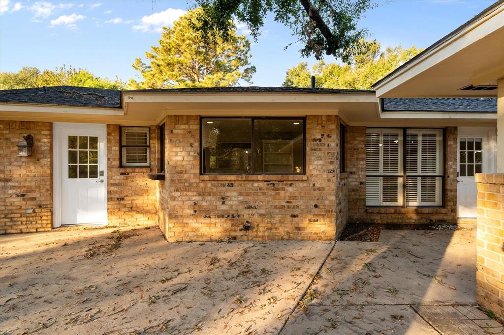 1705 Glenbrook Street