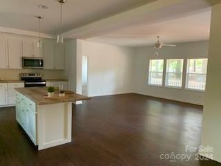929 Emerald Shores Road Lot 36 & A