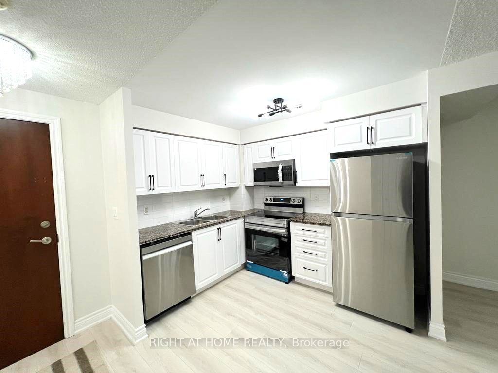 310 W Burnhamthorpe Rd 1401