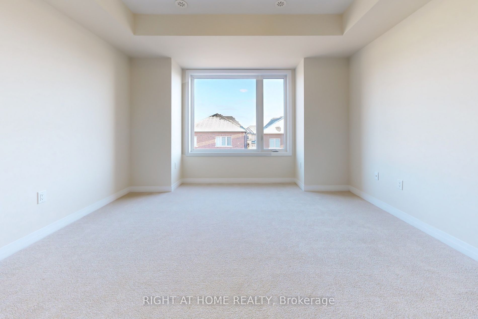 106 E Settlers Road Rd