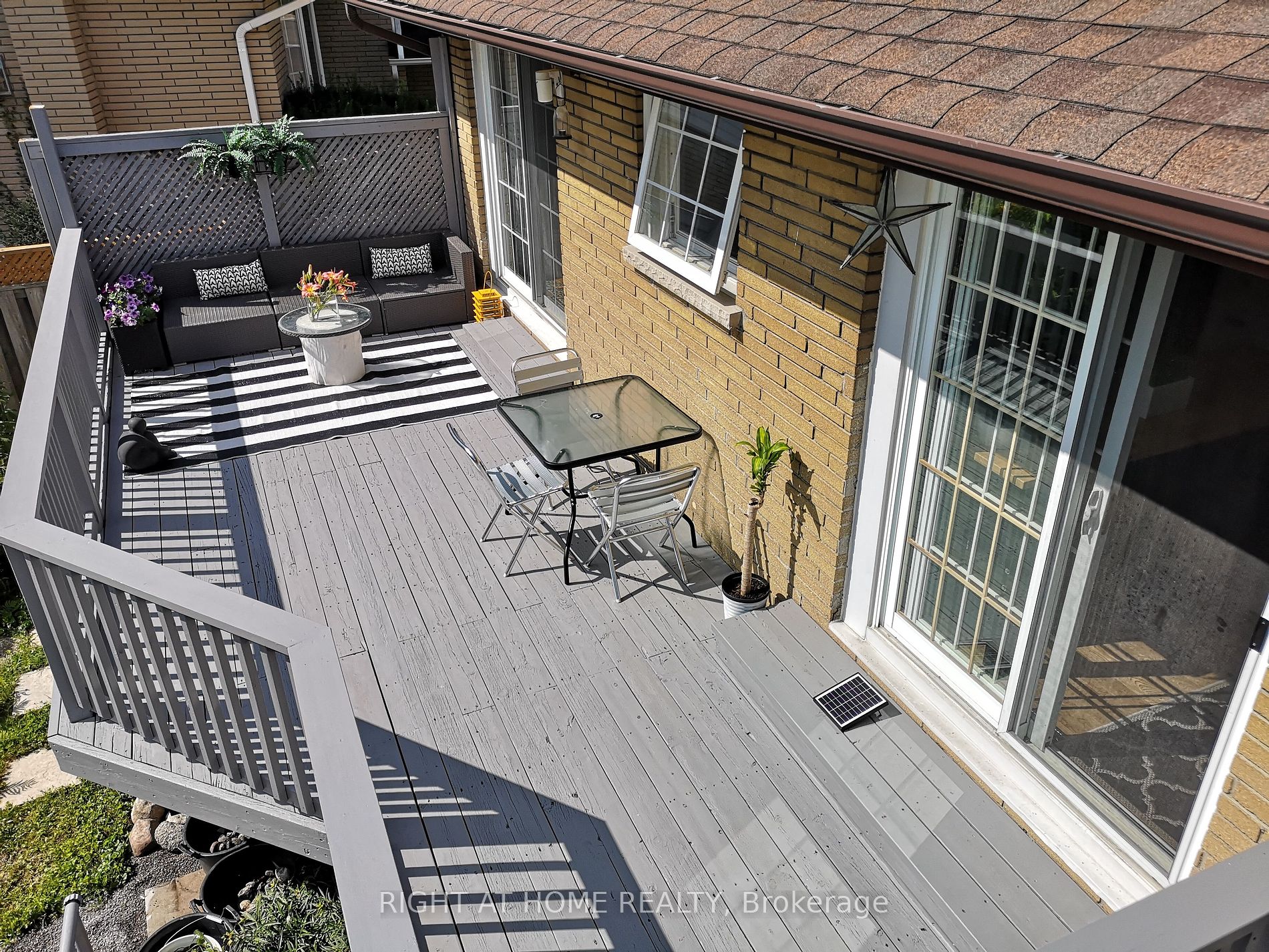 276 Kaiser Cres
