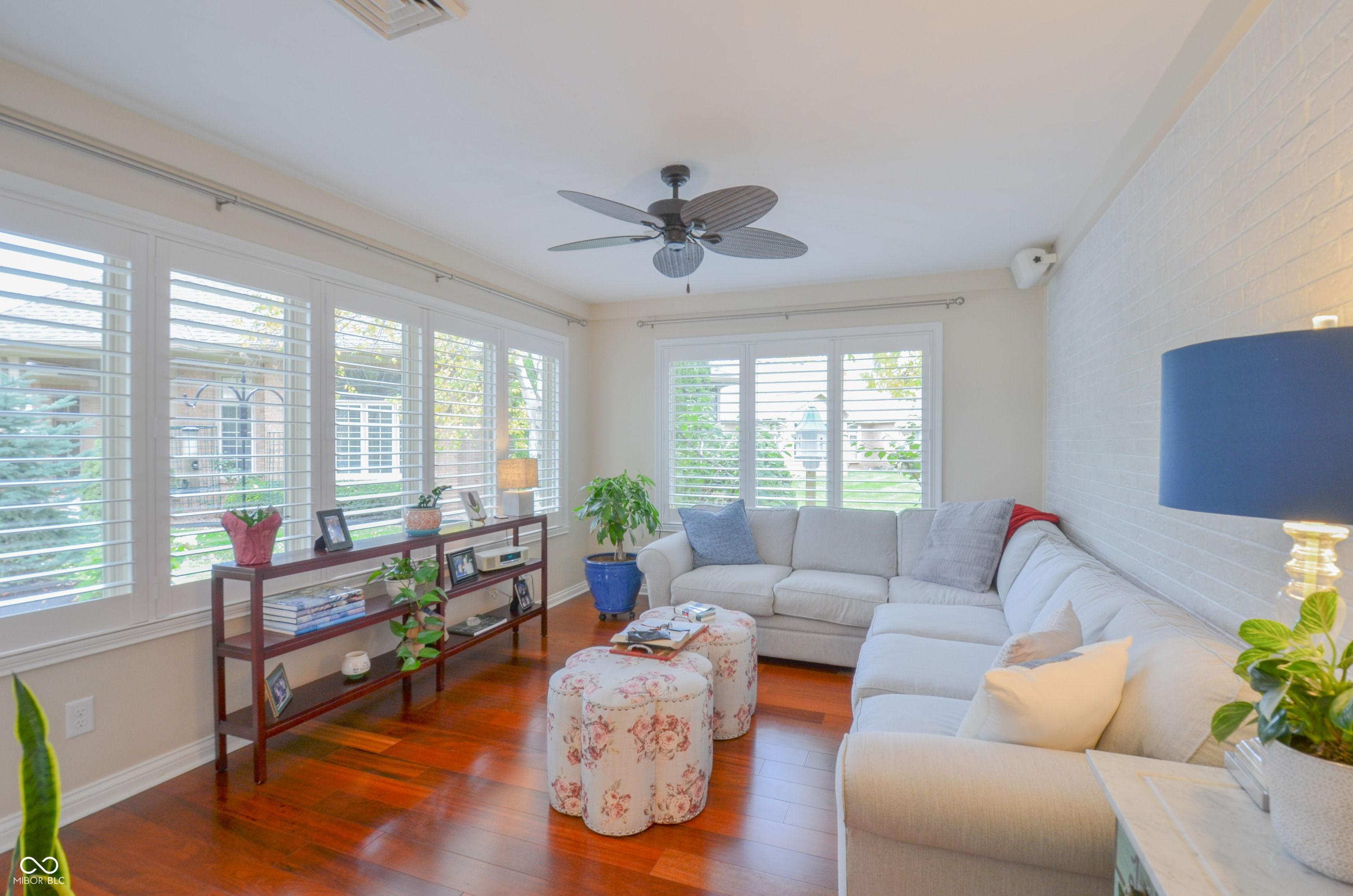 1738 Pathway Drive S