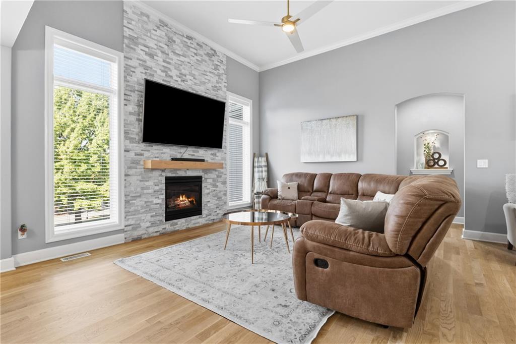 10512 N Euclid Avenue