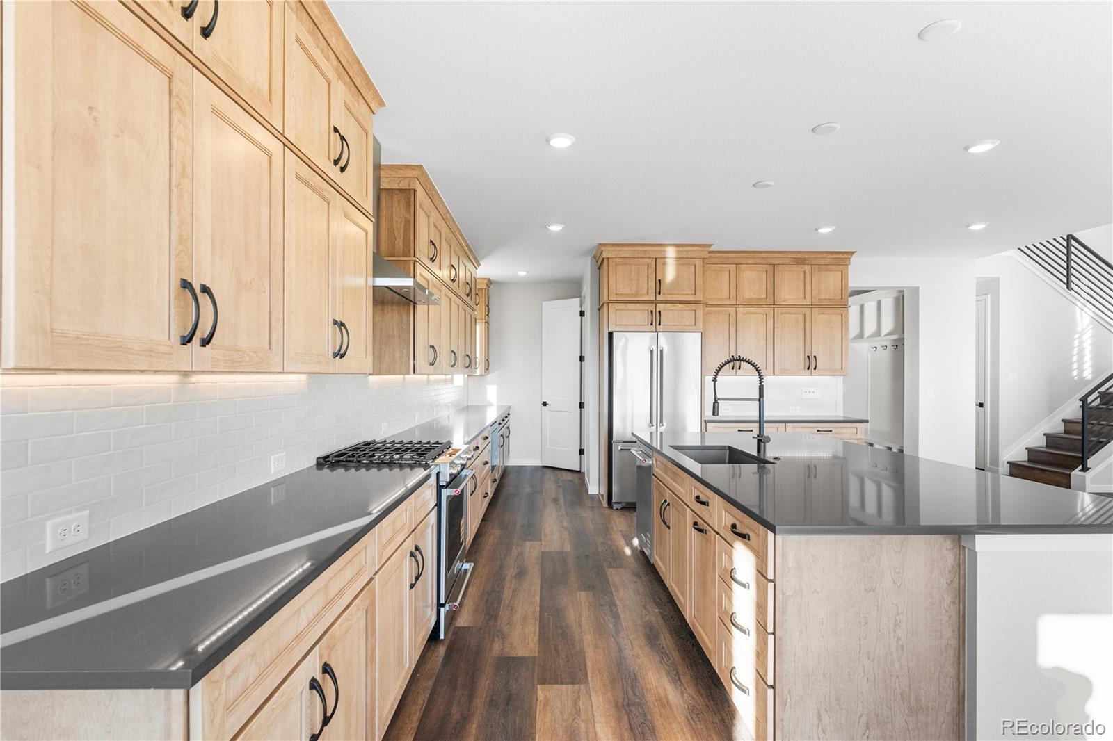 1250 Bridgefield Road