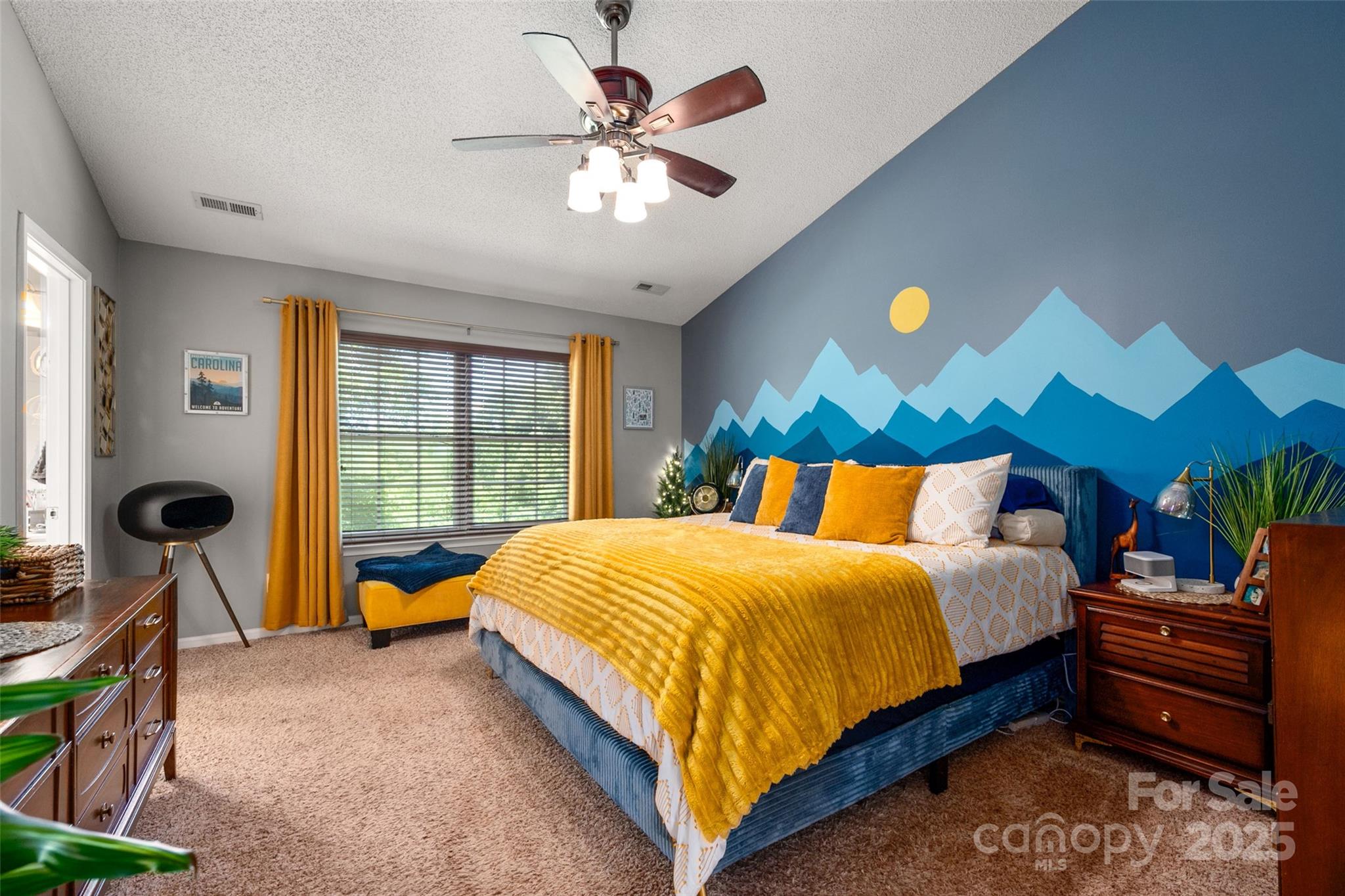 8619 New Oak Lane