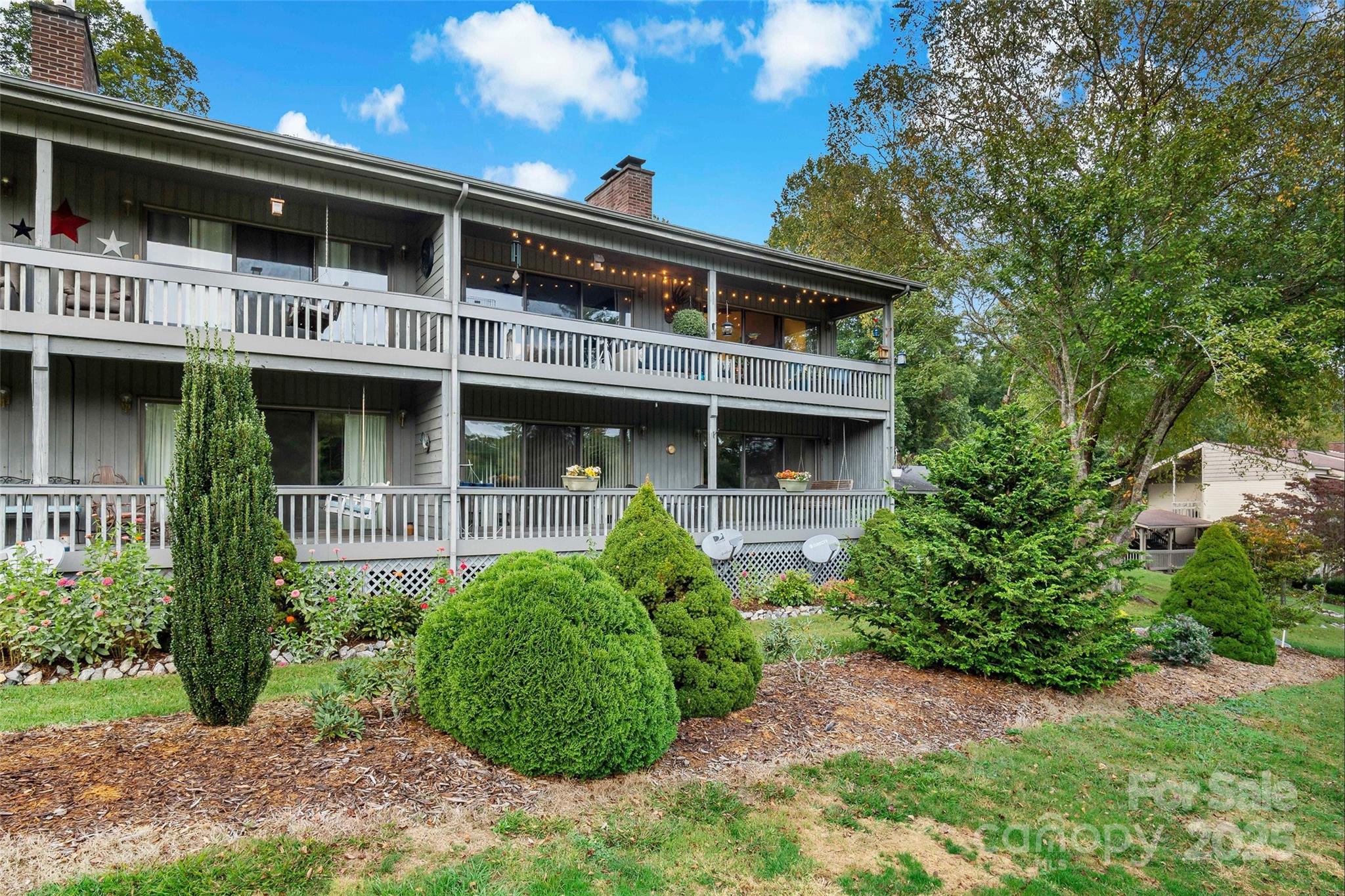 353 Fairway Lane B