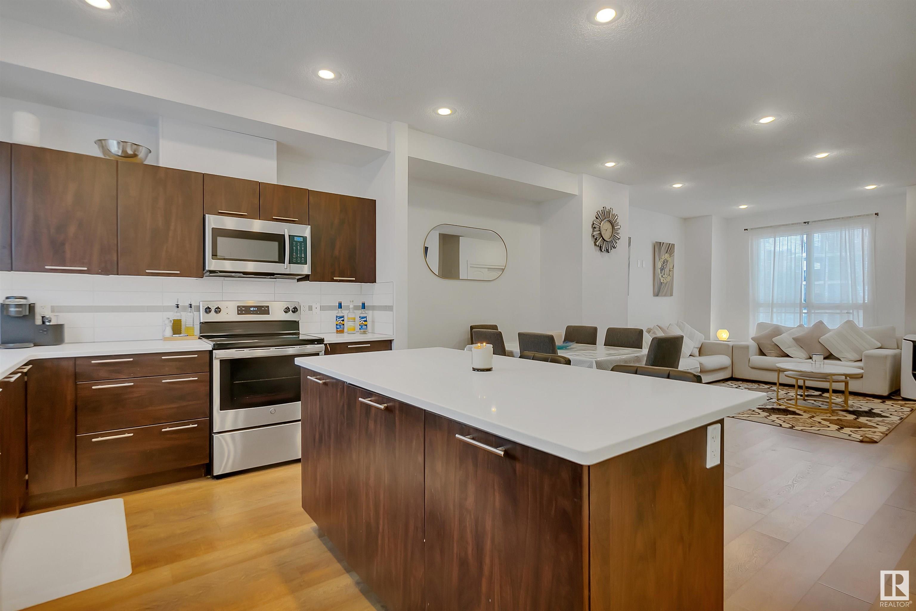 6075 SCHONSEE Way 47