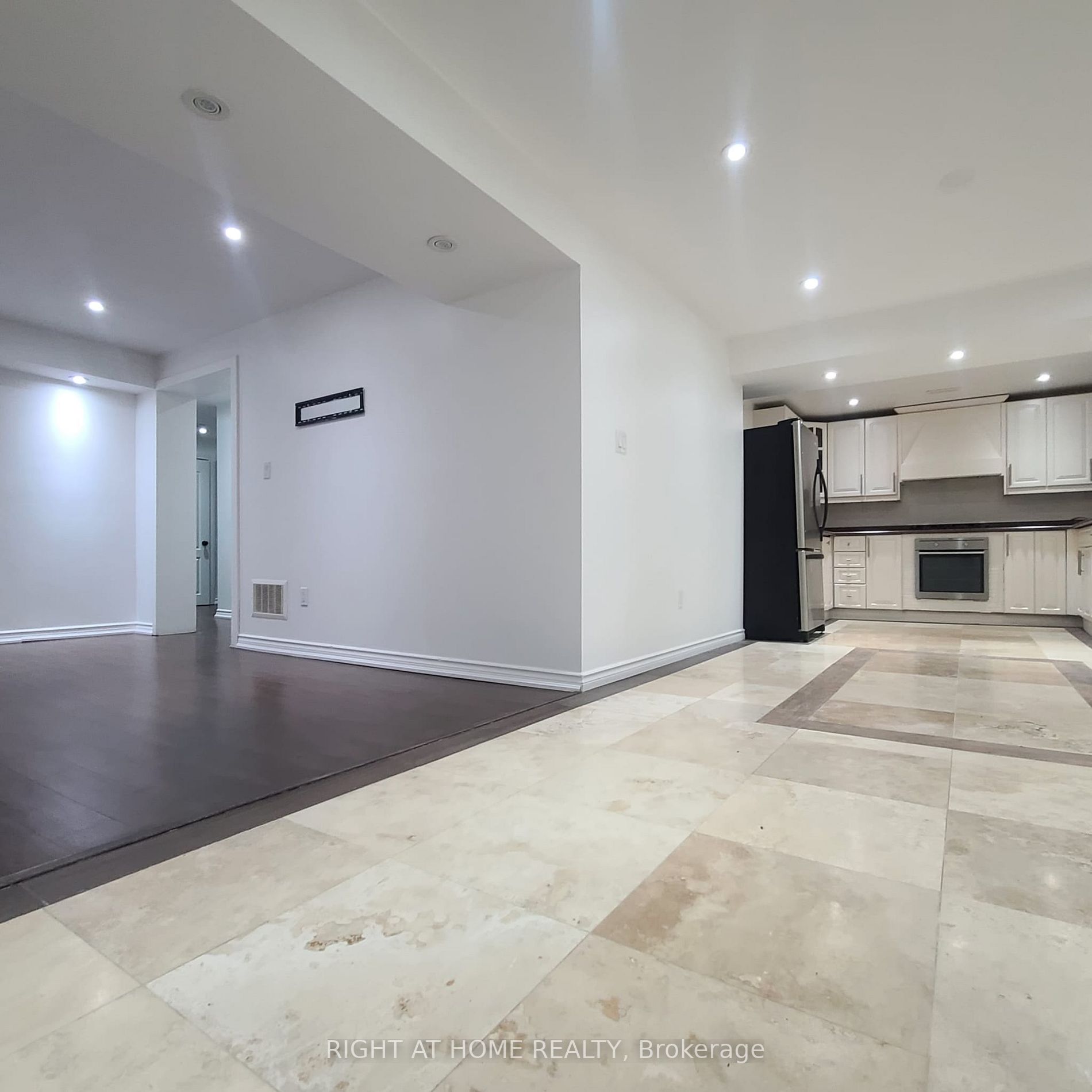 27 Shale Dr Bsmt