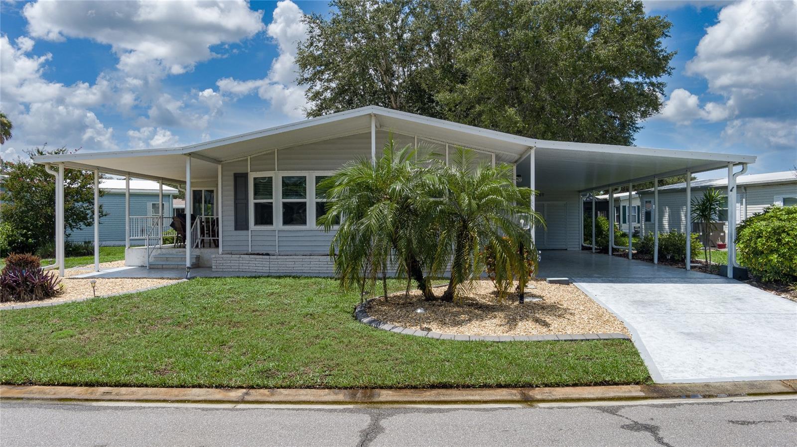 8425 Castle Garden Road