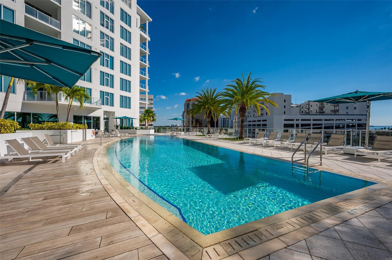 111 S Pineapple Avenue 1013