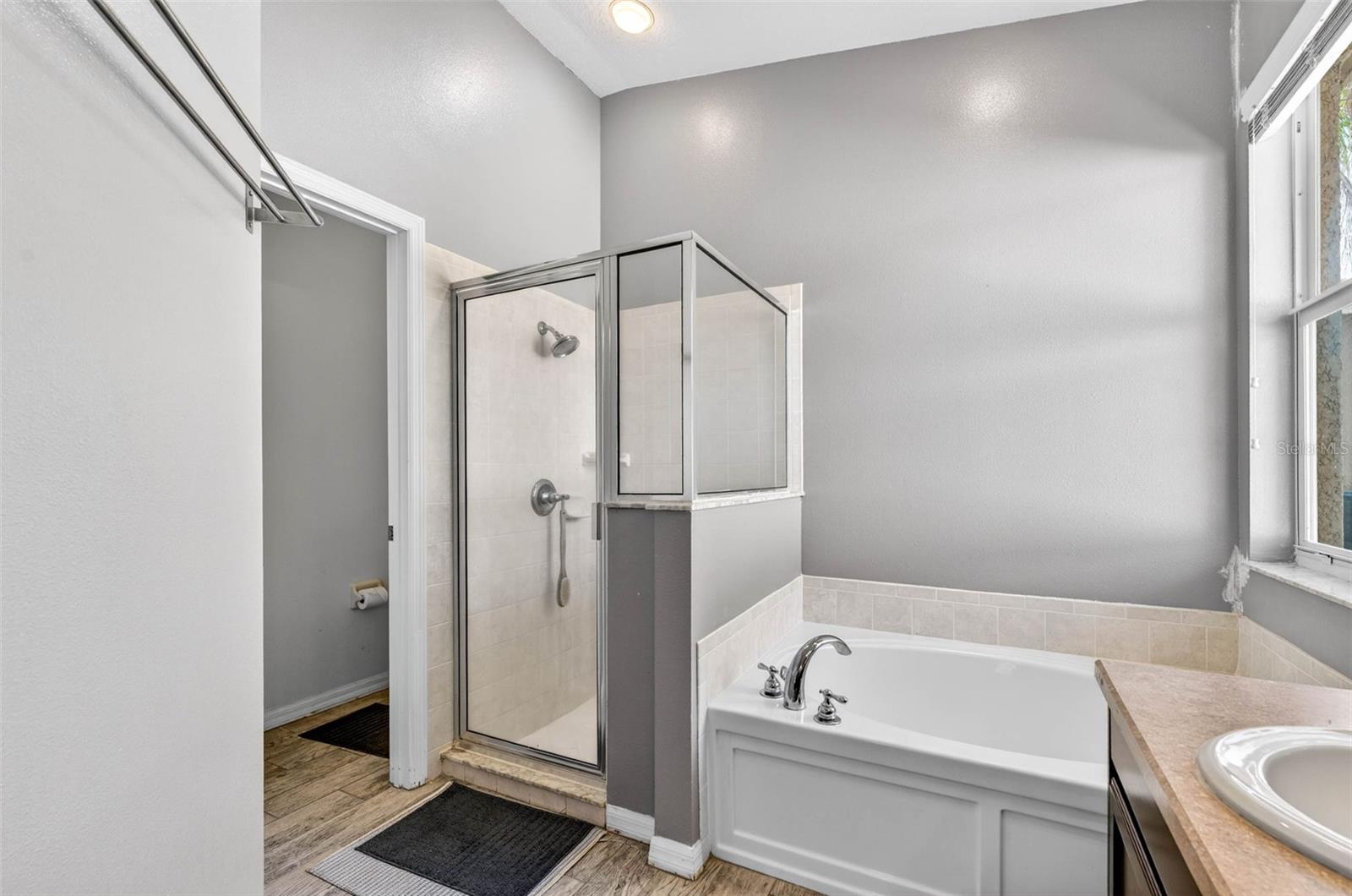 11013 Rockledge View Drive