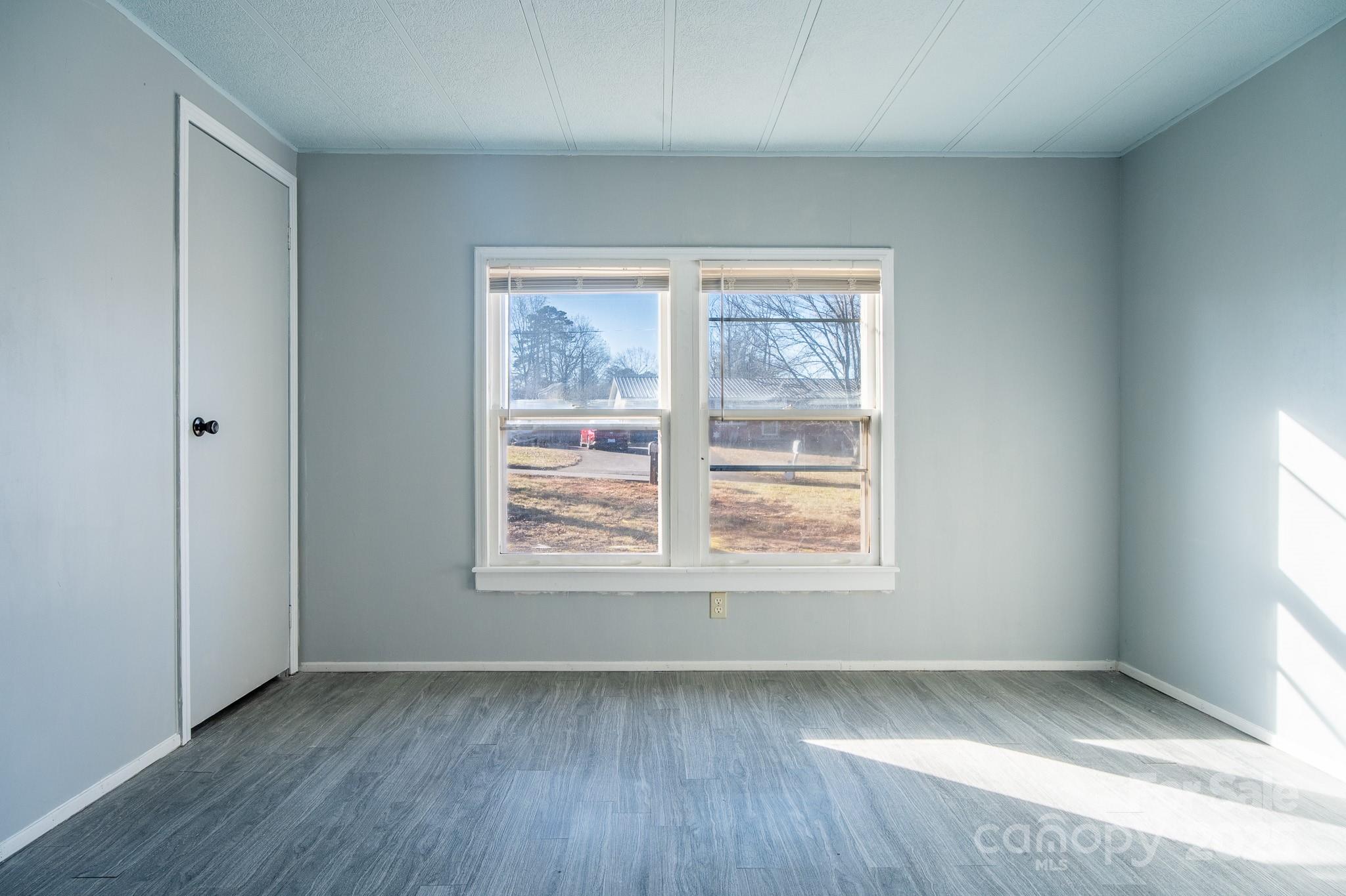 50 N Duncan Hill Lane