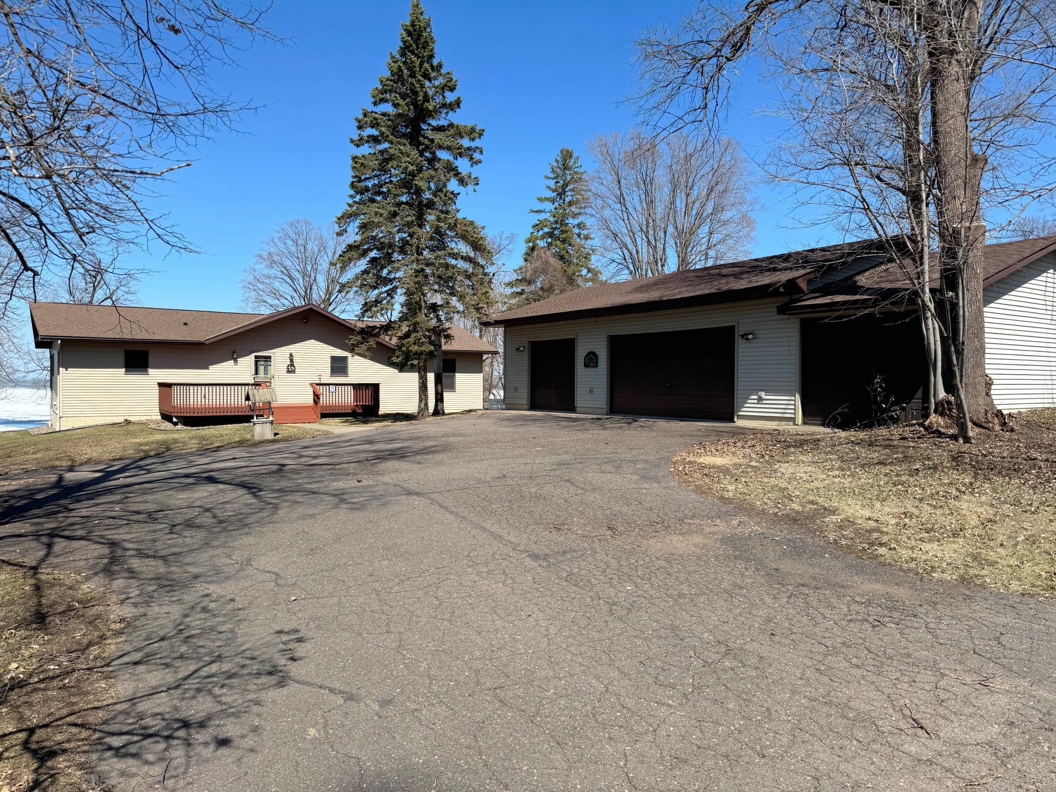 8942 Eyota Way
