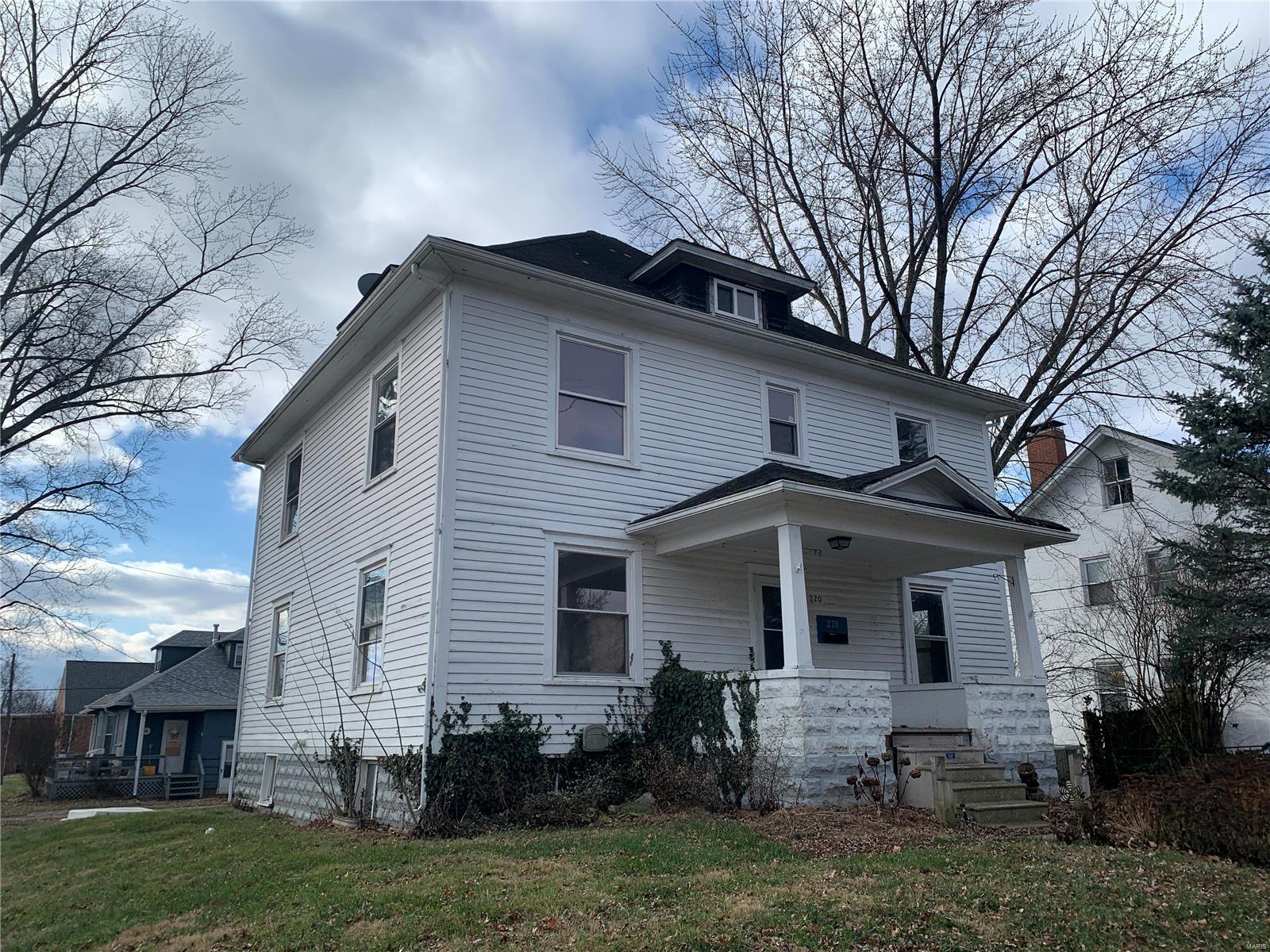 Residential for sale in Greenville, Illinois, 22078098