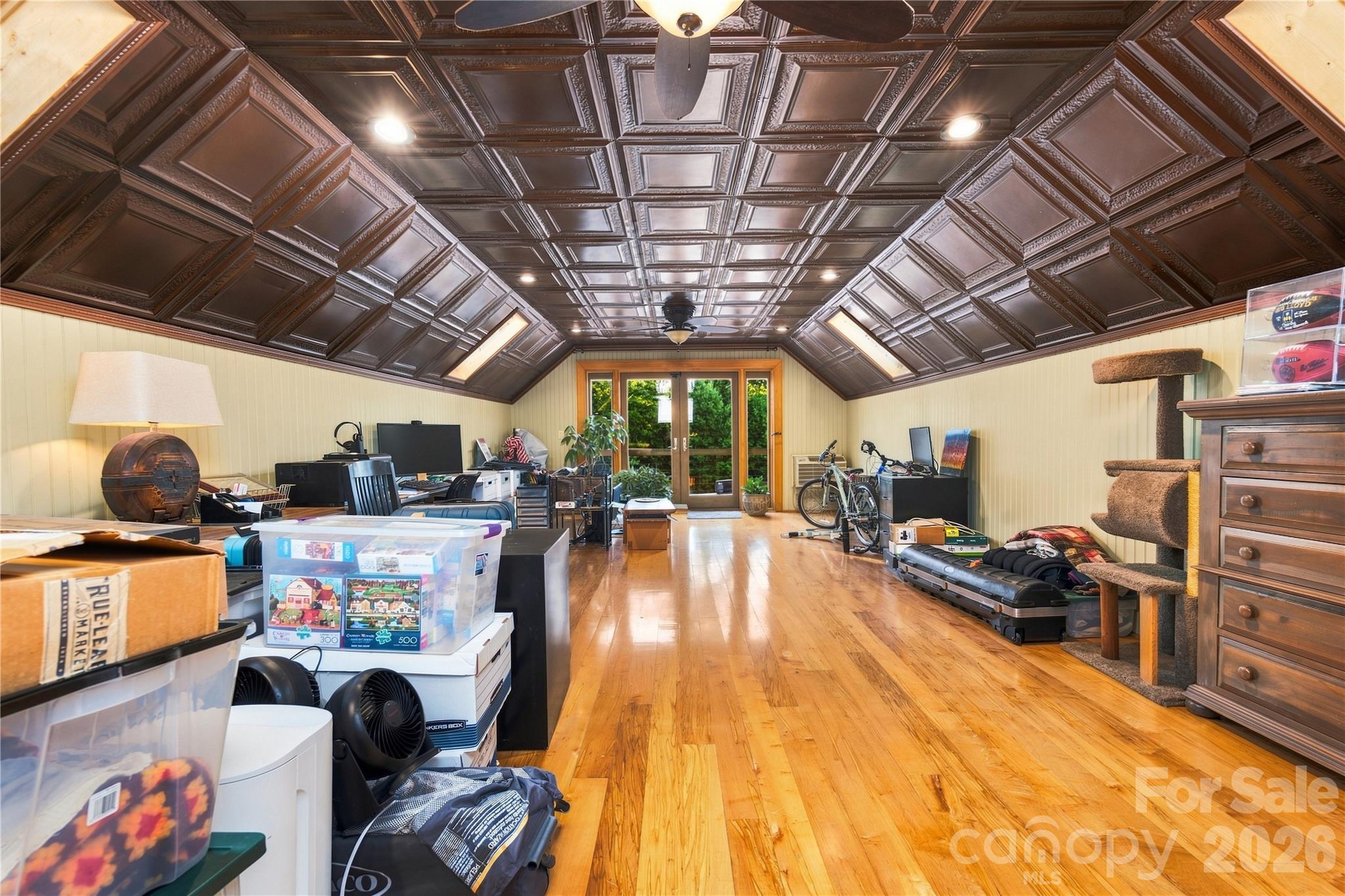 237 Murdock Road