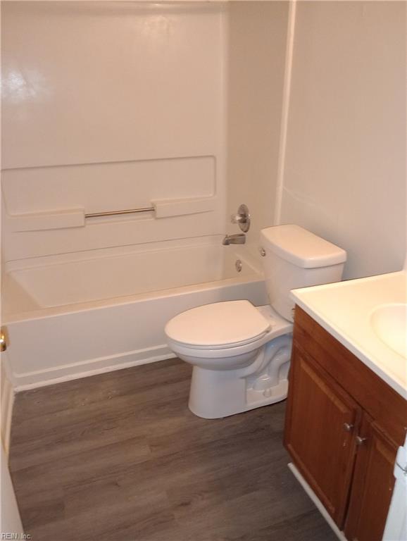 2230 Acorn Cove