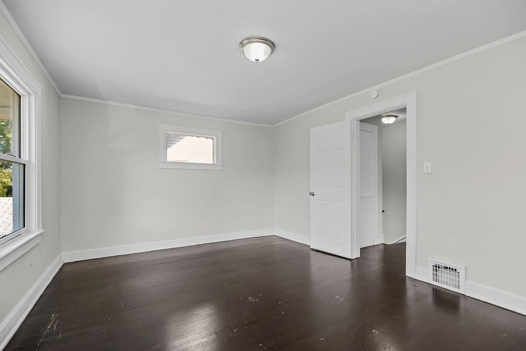 5611 Highland Avenue