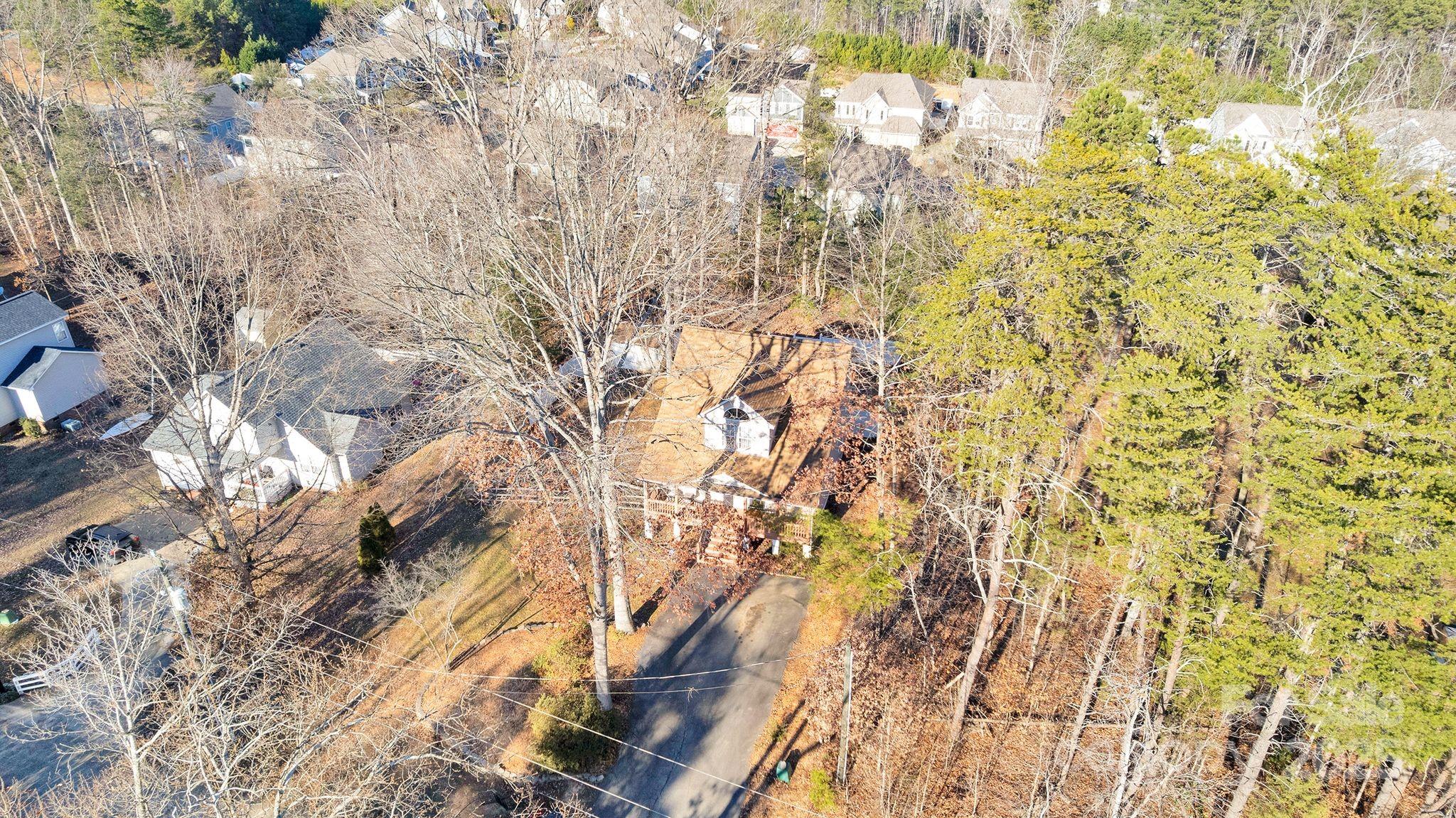 7713 Red Robin Trail