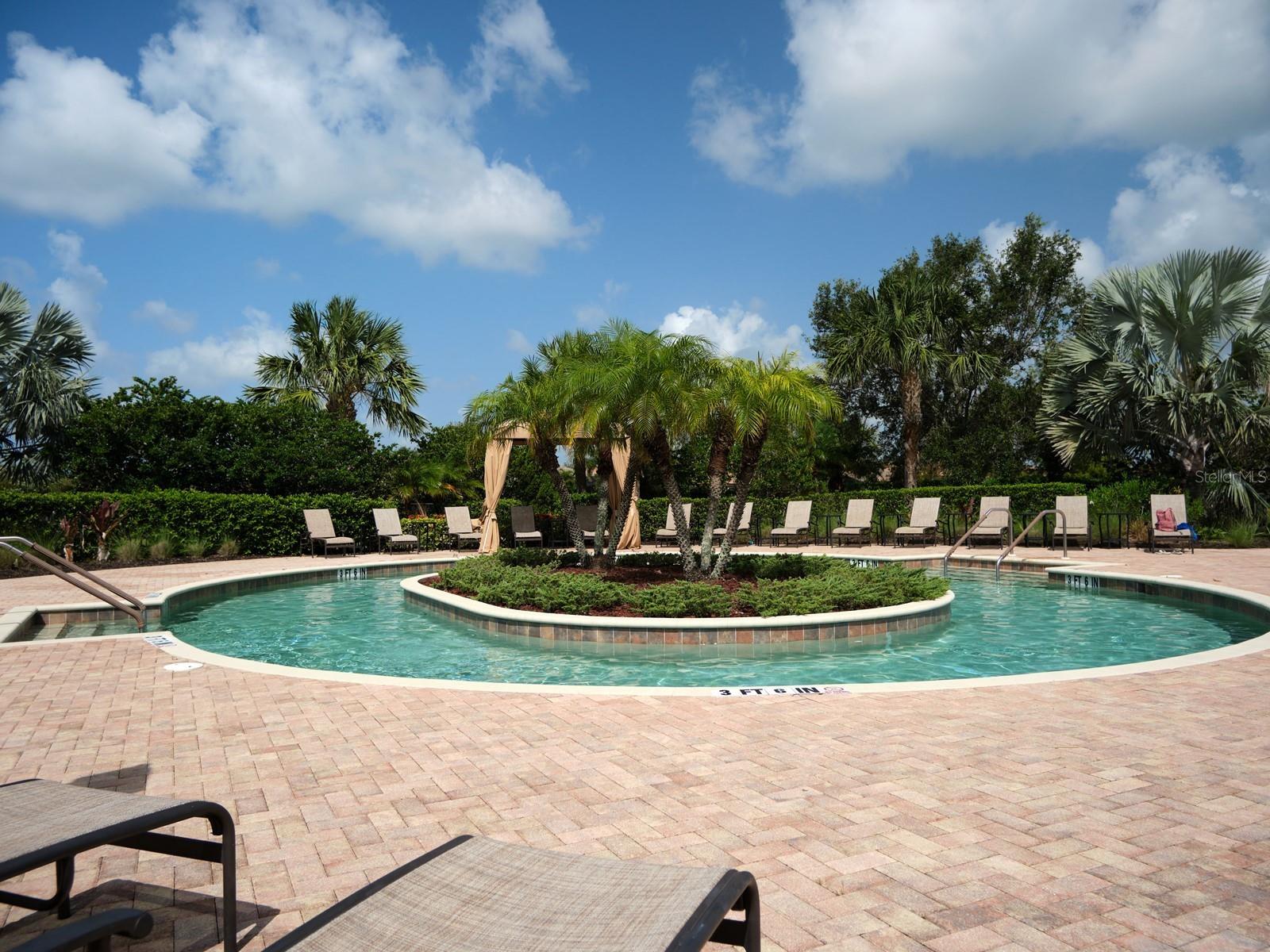 12610 Sorrento Way 204