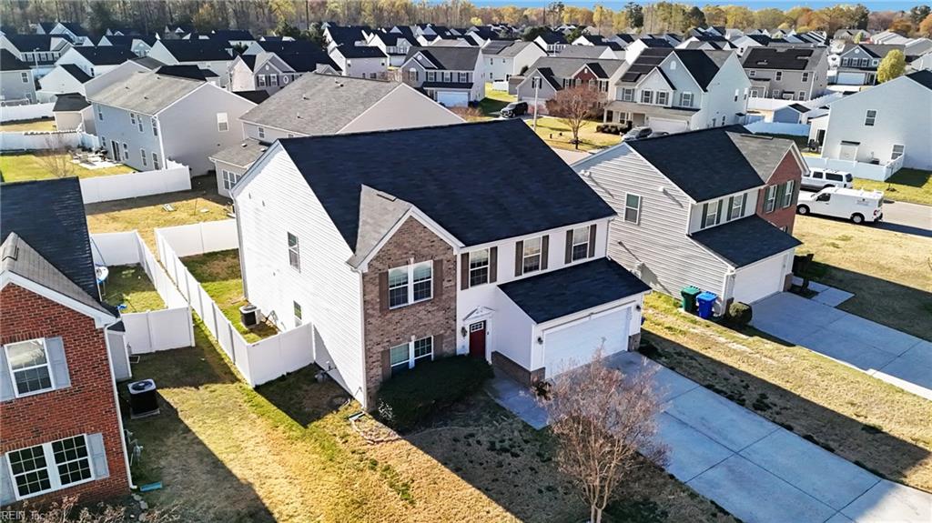 589 Leonard Lane