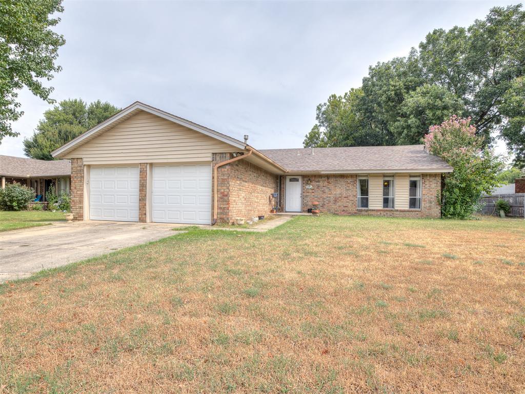 **Ask about our rent to own program**Welcome to this 2-bedroom, 3-bath home in the heart of Norman offering a great opportunity for investors or first-time homebuyers looking to make a space their own. With a little vision and a personal touch, this property has plenty of potential. The spacious kitchen features abundant cabinet space, providing plenty of room for storage, meal prep, and entertaining. The large backyard is perfect for BBQ's and get togethers. Conveniently located in Norman near shopping, dining, entertainment, close to the university and everyday amenities, this home puts you within proximity to everything you need. Whether you're searching for your next investment property or a home you can update to reflect your own style, this property is ready for its next chapter. Schedule your showing and come see the possibilities!
