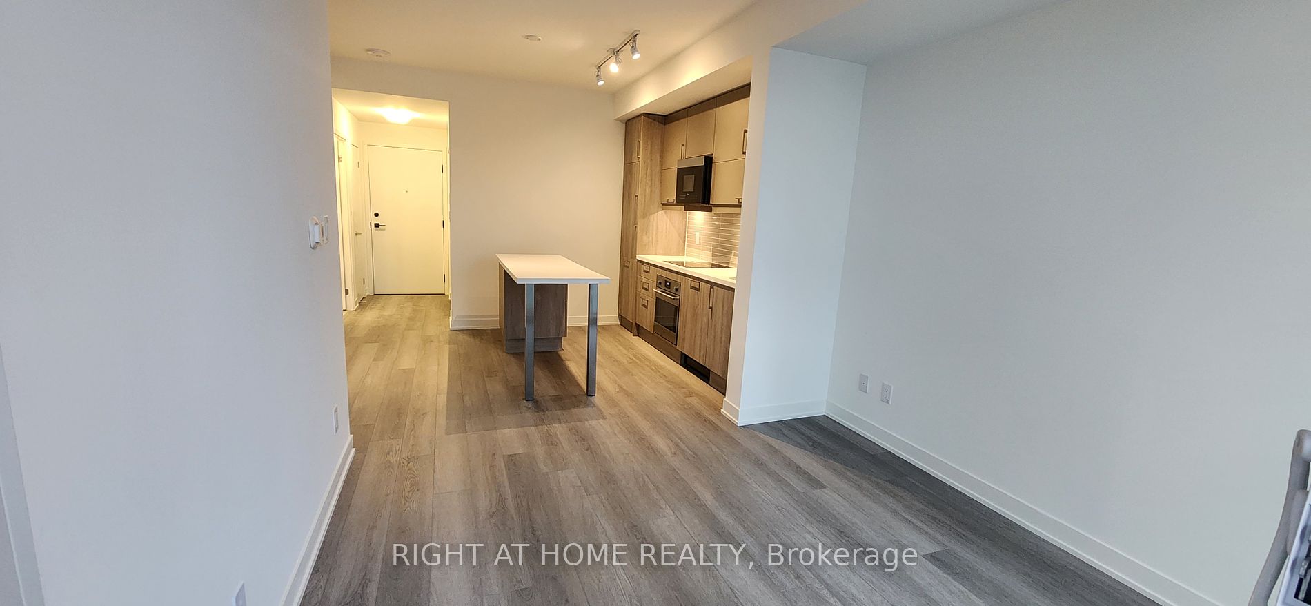 8119 Birchmount Rd 917