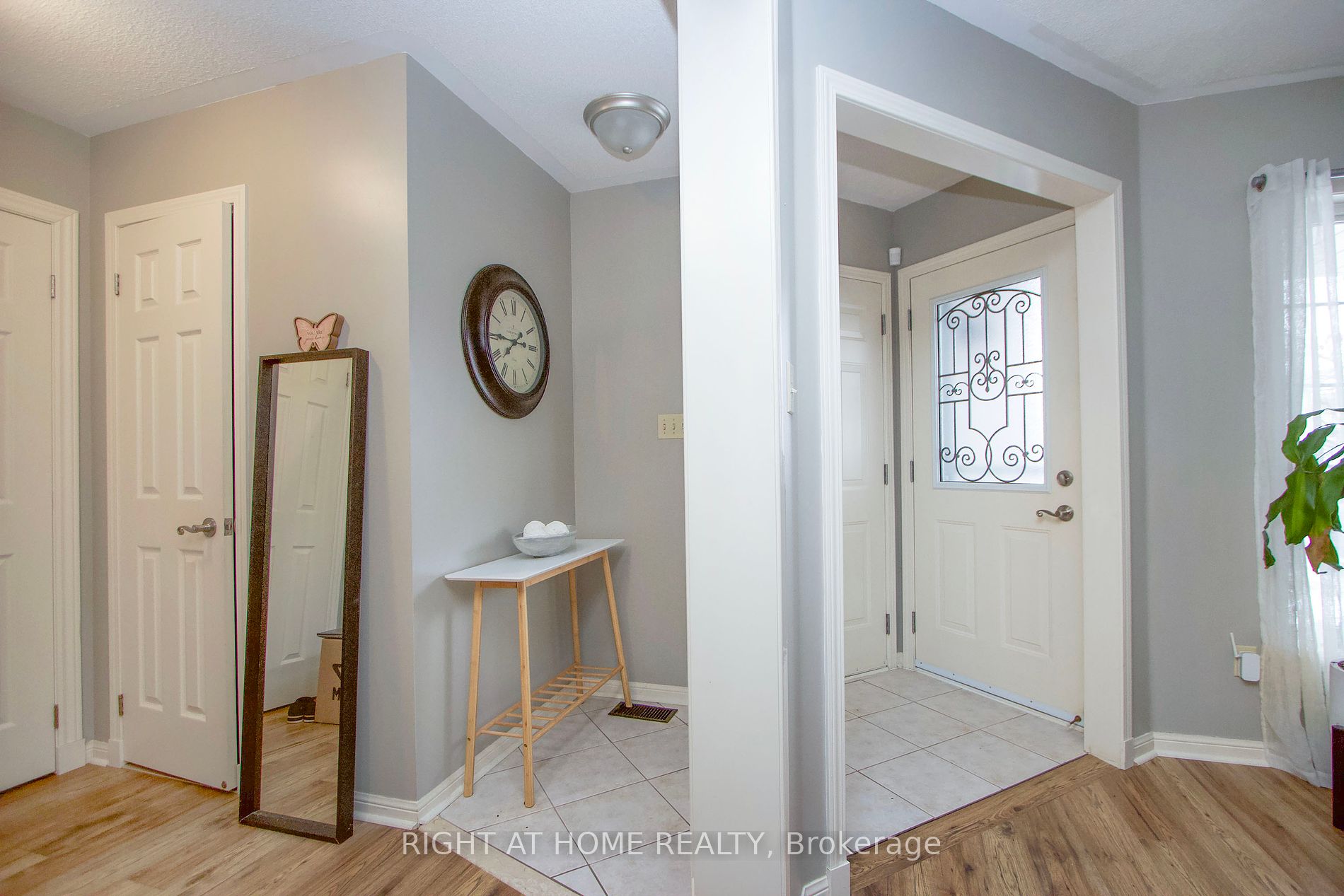52 Hammond St