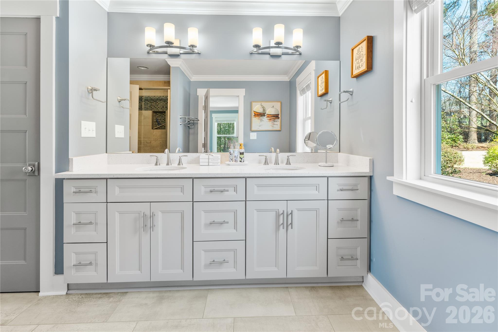 6852 Locke Drive