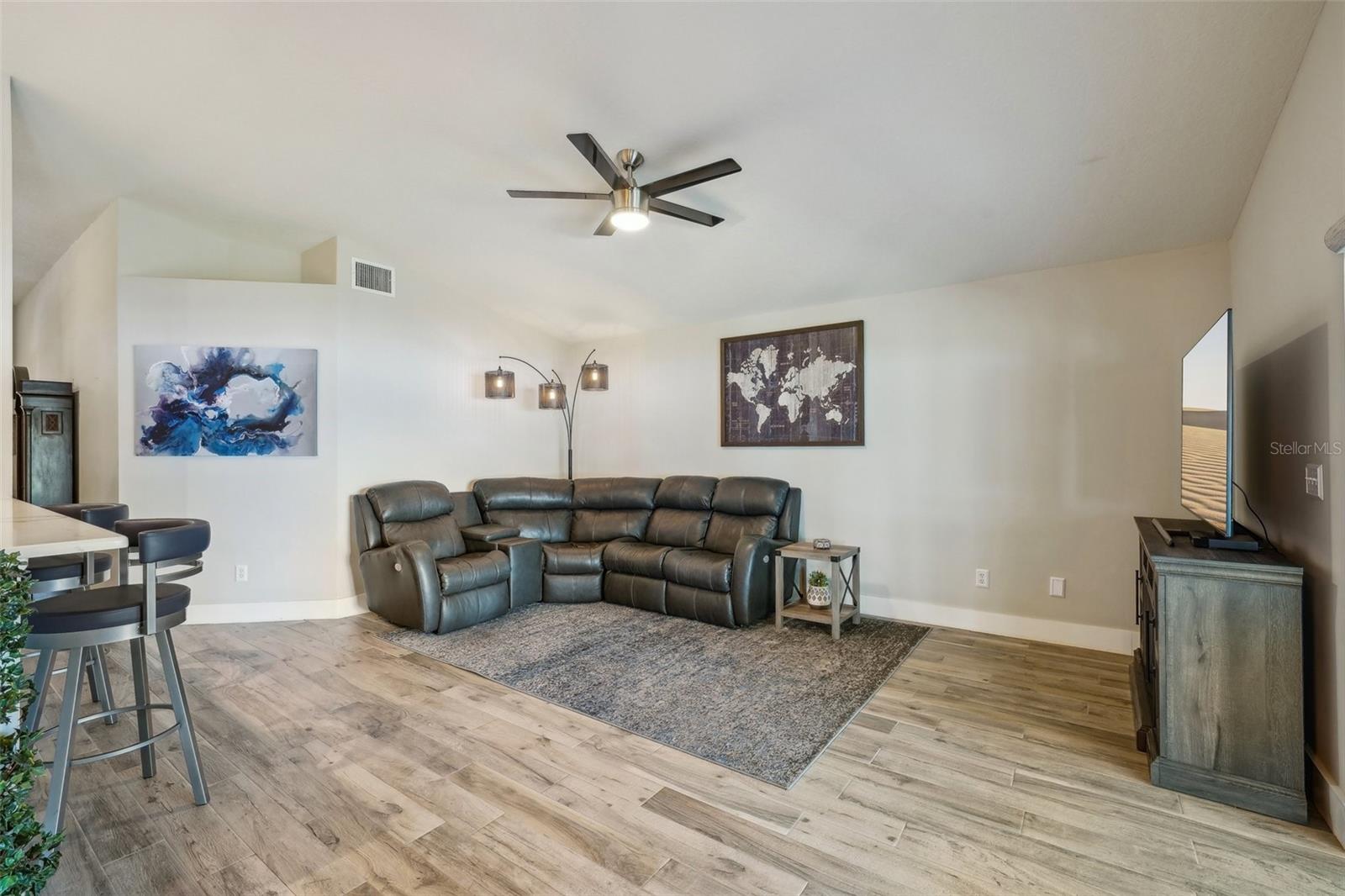 2617 Heatherwood Drive