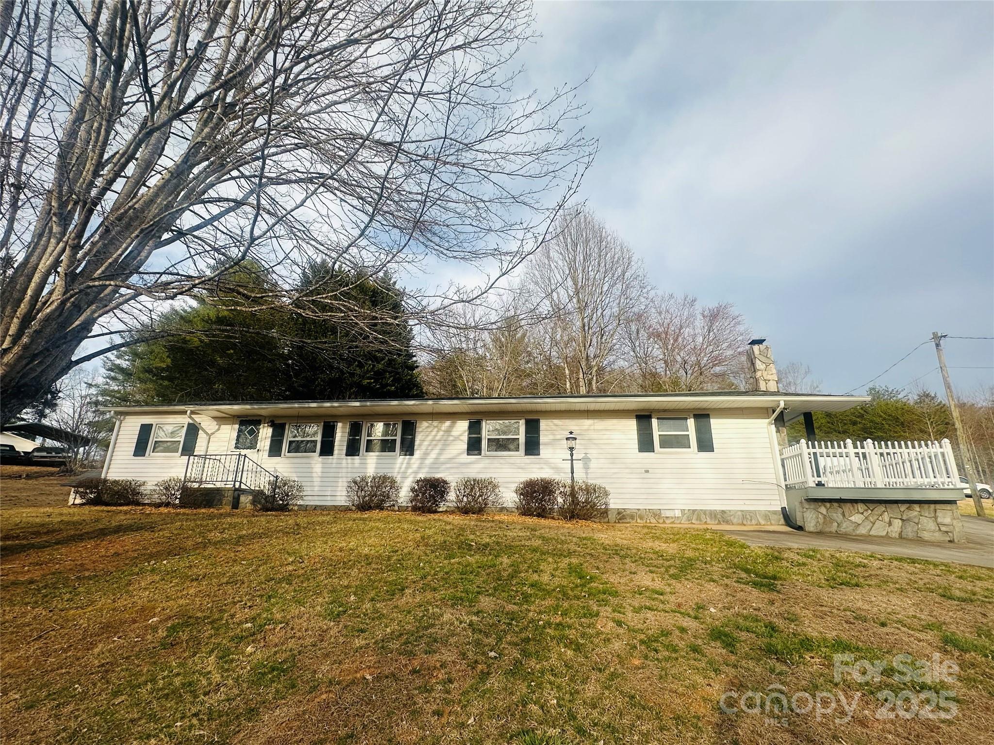 1100 Draco Road