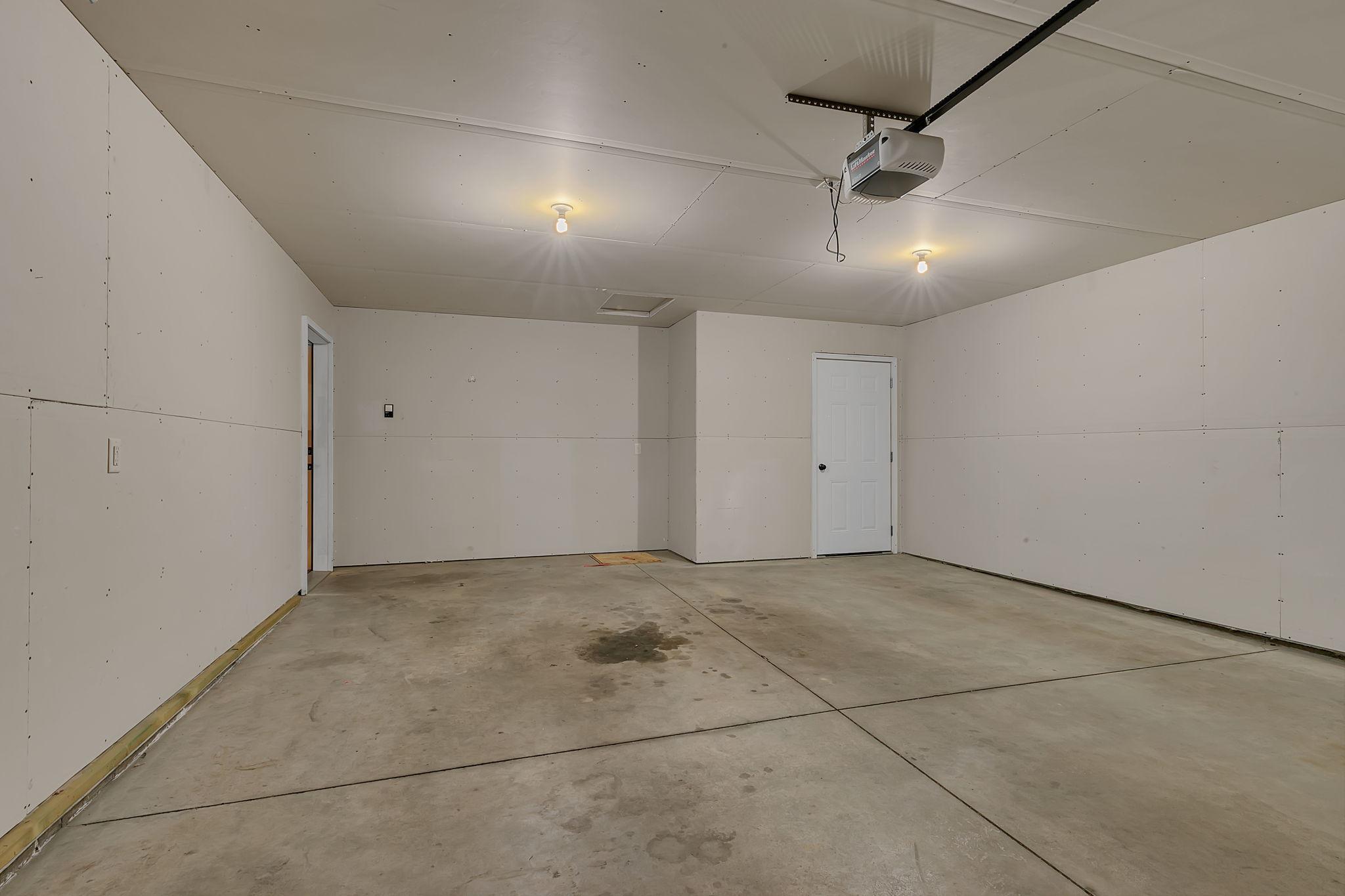 647 Cottonwood Avenue