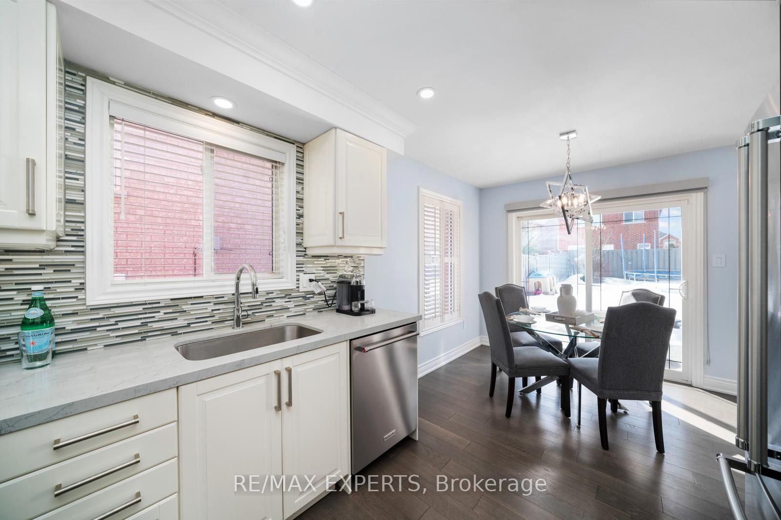 21 Terrastone Crt