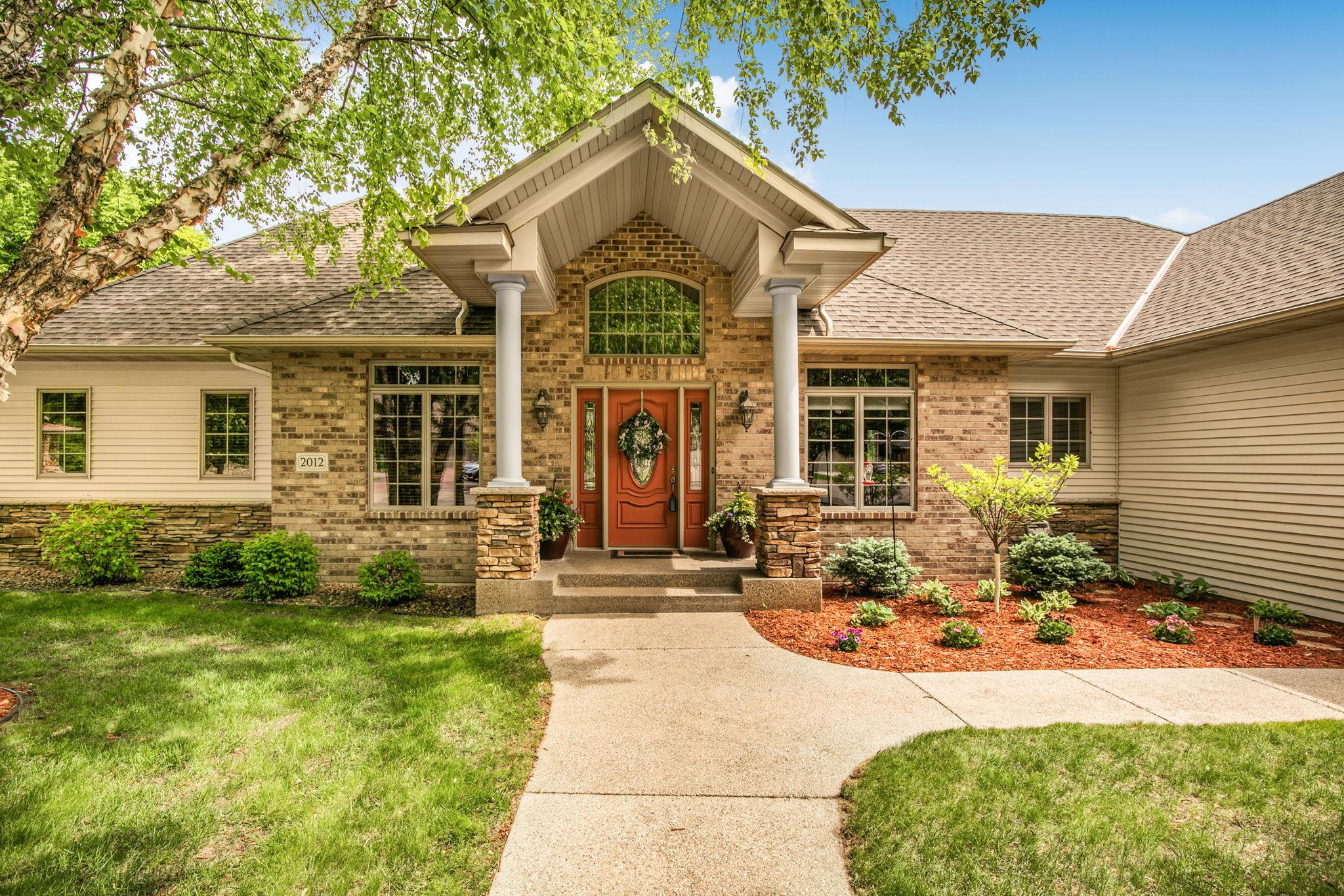 2012 Temminck Road