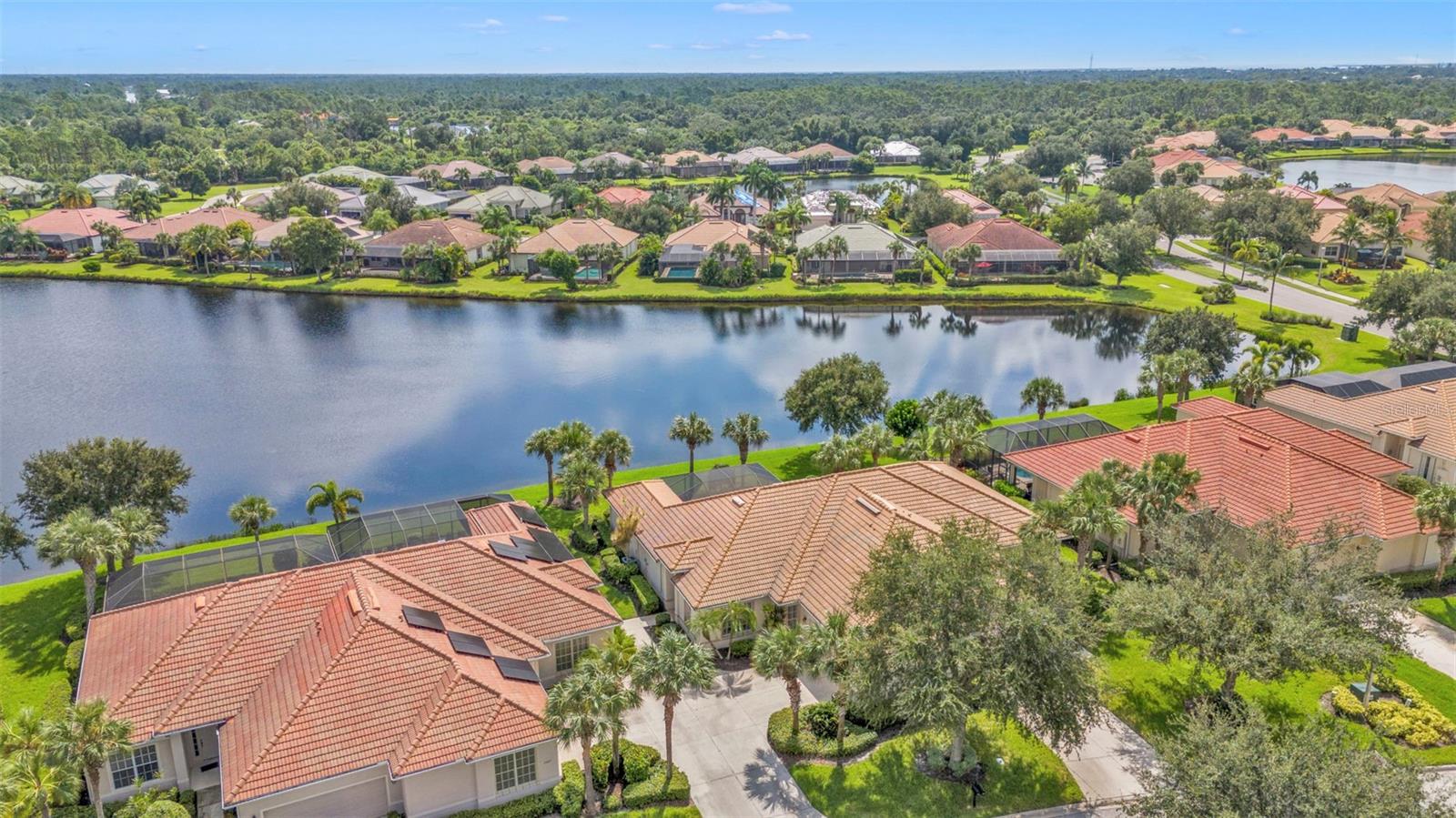 2669 Wax Myrtle Court