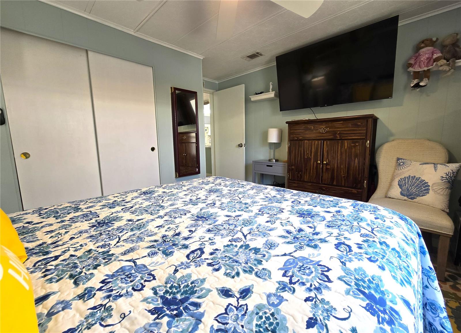 5619 Bayshore Road 435