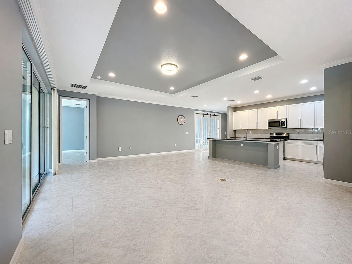 295 Northcote Court