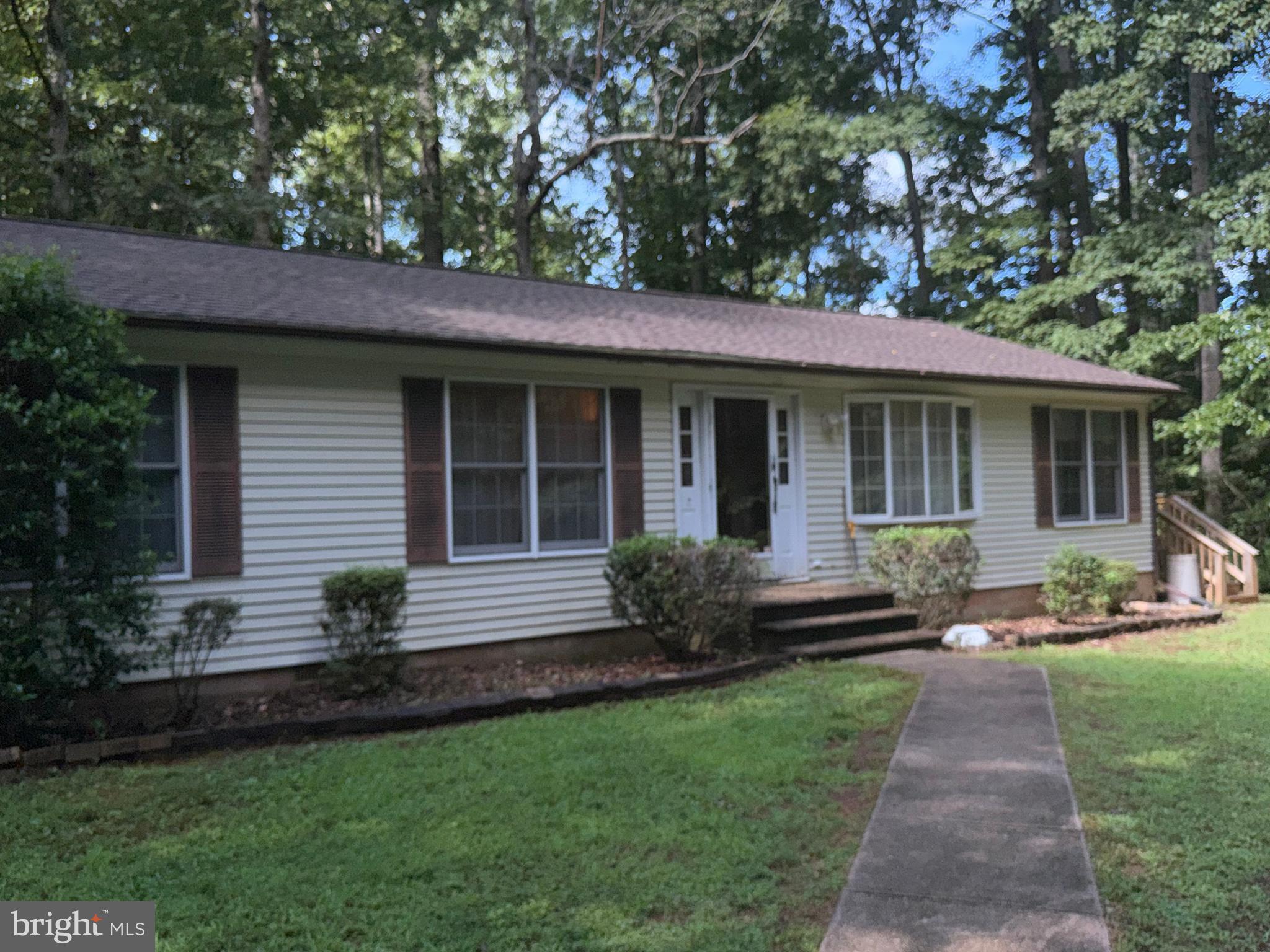 7508 Ali Lane, Nokesville, VA 20181