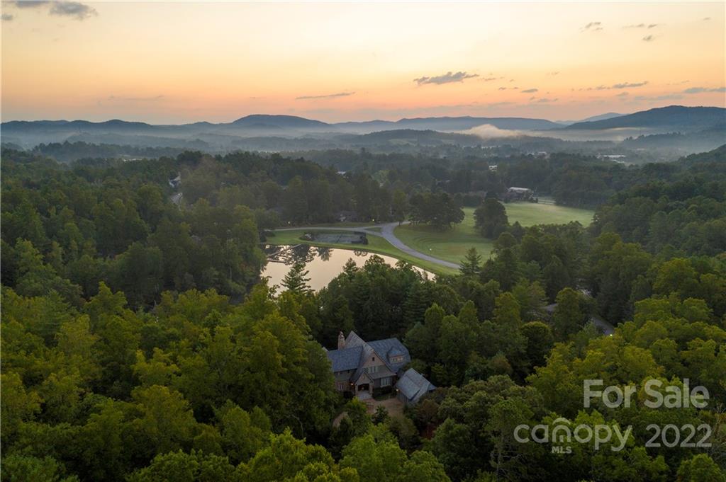Straus Park homes for sale Brevard NC