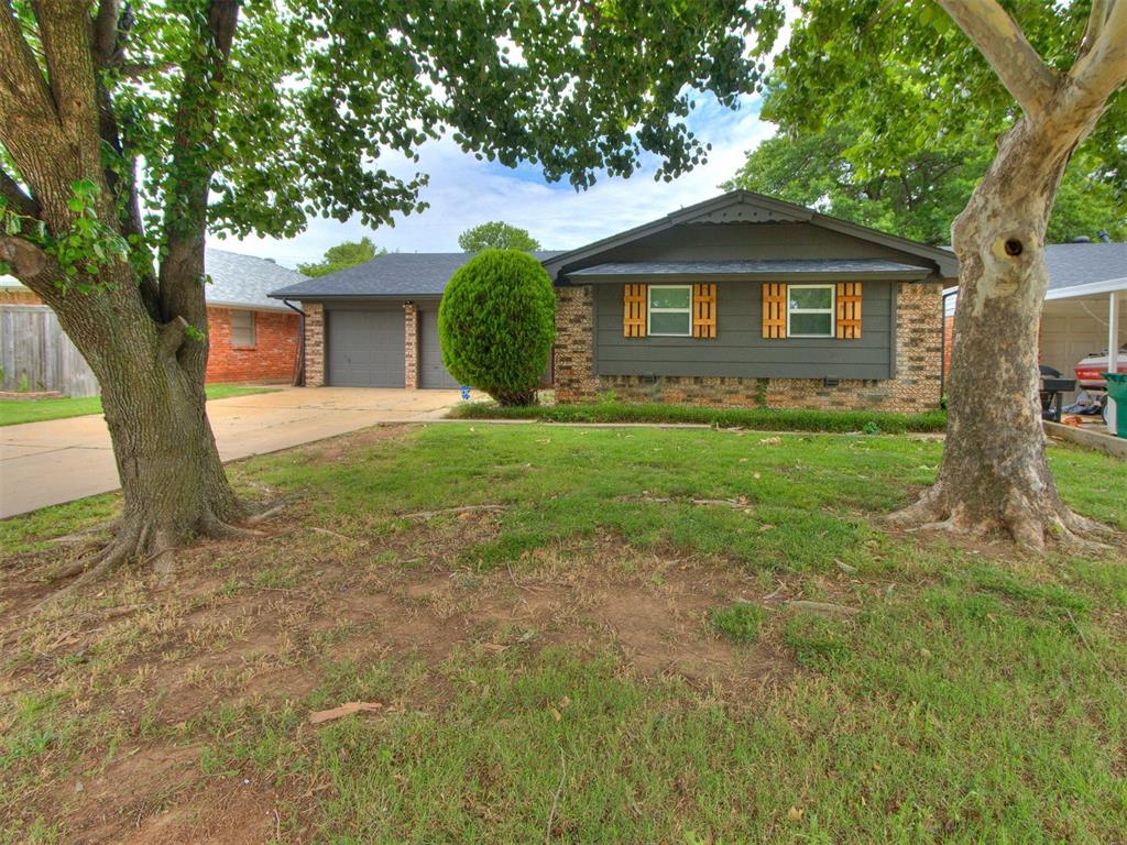 Step into this beautifully renovated 3-bedroom, 2-bathroom home offering over 1,900 square feet of thoughtfully updated living space. From the moment you walk in, you’ll appreciate the fresh, modern finishes that give this home a like-new feel. The spacious layout is perfect for both relaxing and entertaining, with a bright, open living area and a covered back patio ideal for enjoying your outdoor space year-round. Conveniently located with quick access to nearby shopping, dining, and major highways, this home blends comfort, style, and accessibility all in one. Don’t miss your chance to own this move-in ready gem!